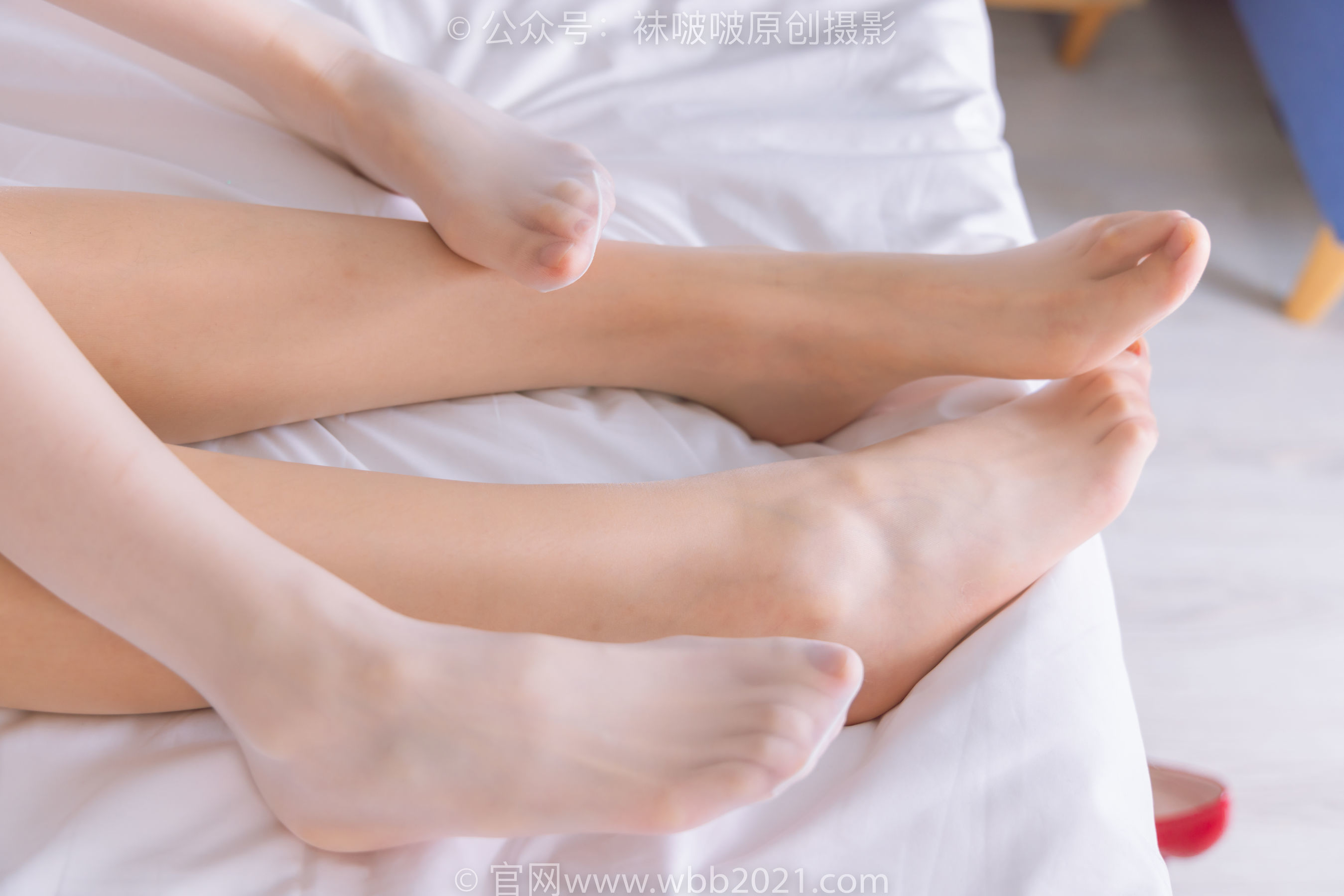 图片[24]-BoBoSocks袜啵啵 No.263 小甜豆稚予 -两双高跟鞋、油亮肉丝、油亮白丝[139P]-六色网