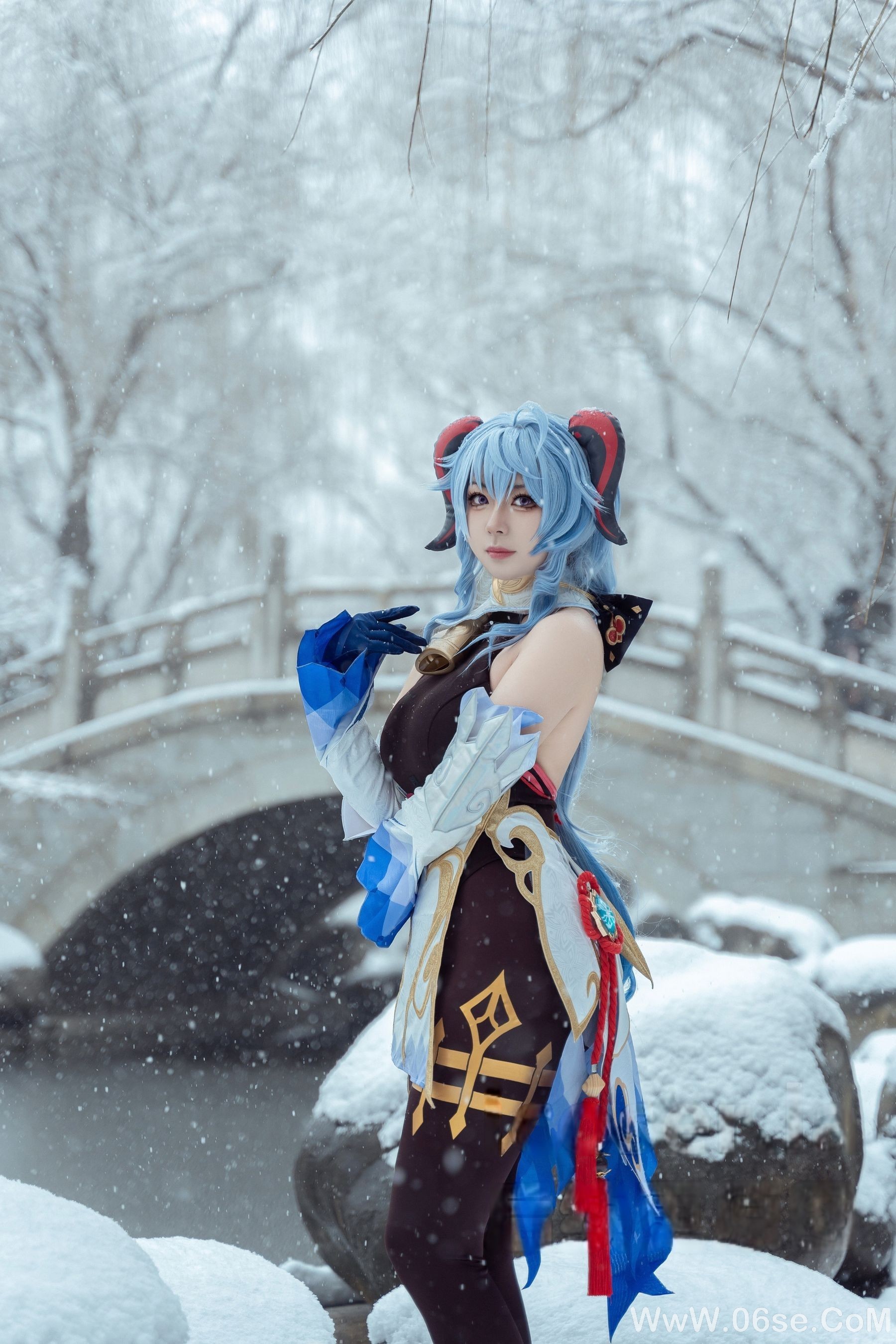 图片[28]-虎森森 – 原神 甘雨 雪景[42P]-六色网