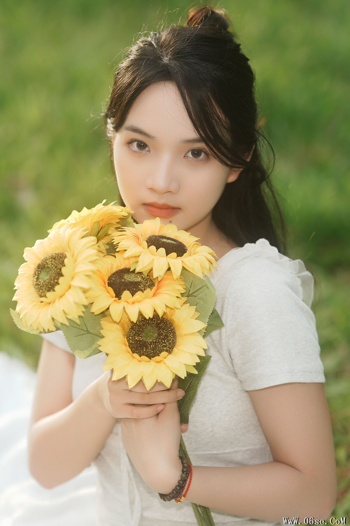 YiTuYu艺图语 Vol.7655 Xiao Chen[25P]-六色网