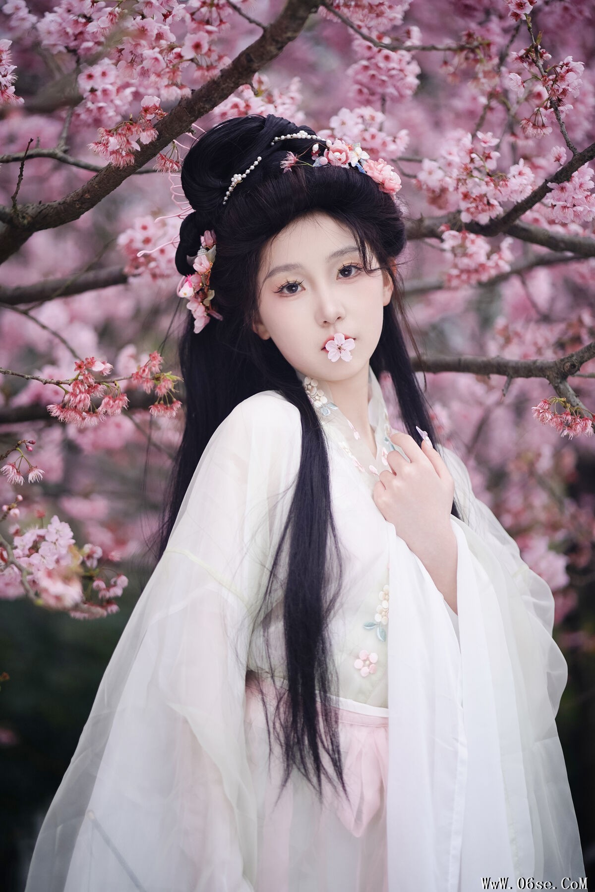图片[20]-YiTuYu艺图语 Vol.6801 Shu Qian Yi[23P]-六色网