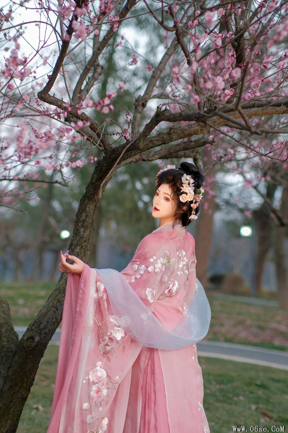 图片[22]-YiTuYu艺图语 Vol.6819 Kailin Jiang[30P]-六色网
