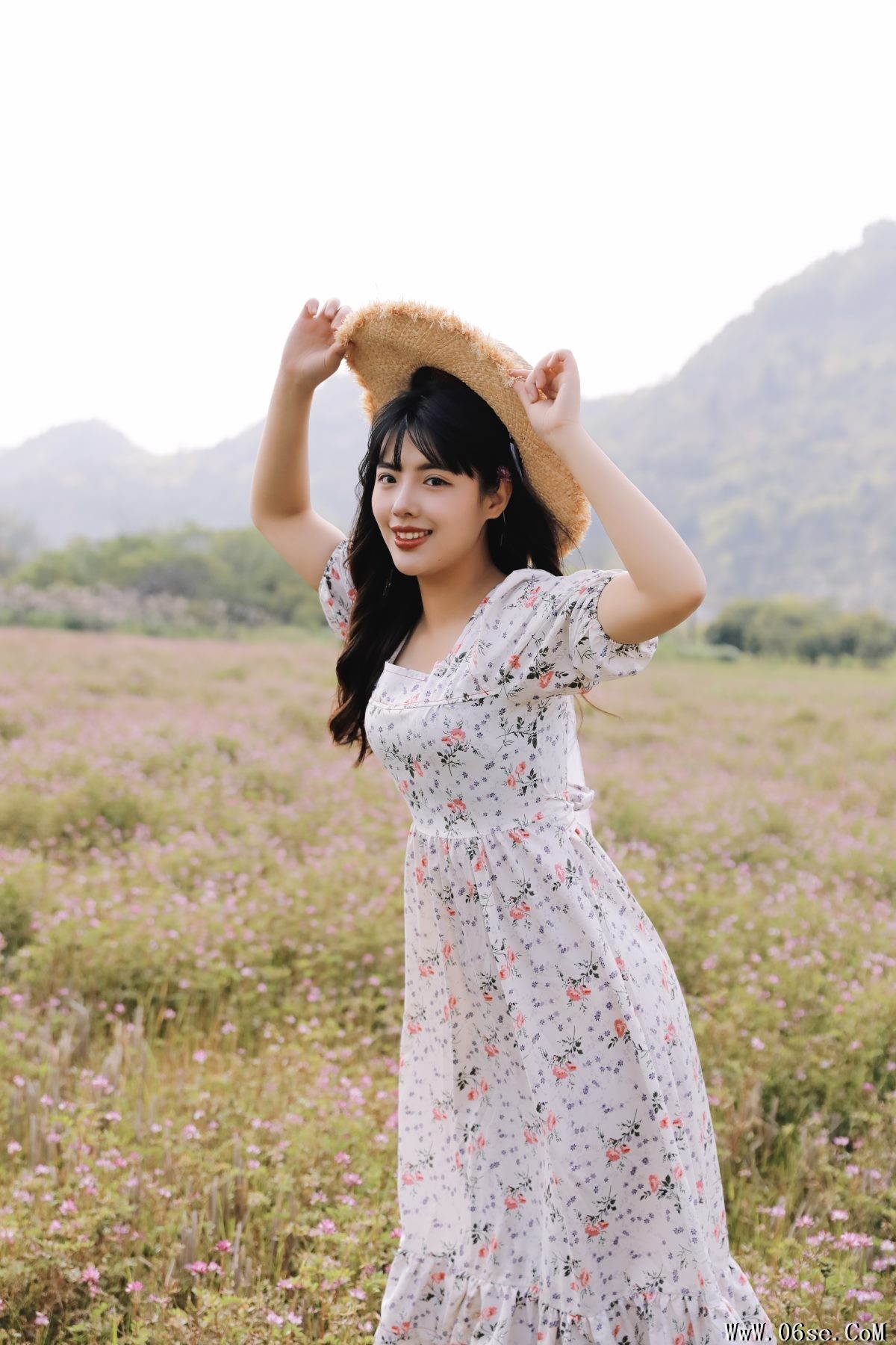 图片[26]-YiTuYu艺图语 Vol.3104 Qian Er[26P]-六色网