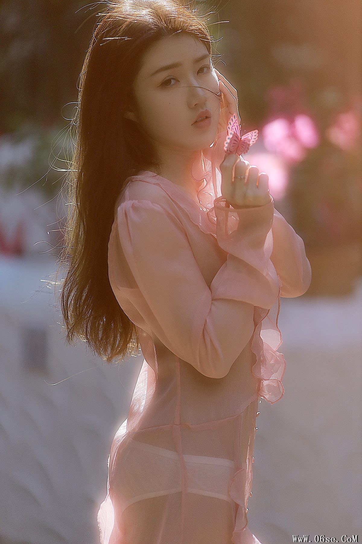 YiTuYu艺图语 Vol.3699 Su Xiang Tu Rou[23P]-六色网