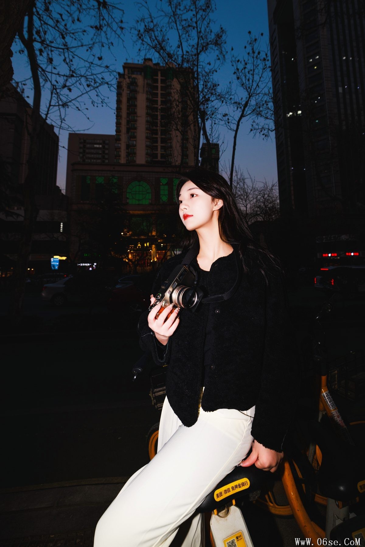 图片[22]-YiTuYu艺图语 Vol.4845 Pei Tong Xue[23P]-六色网