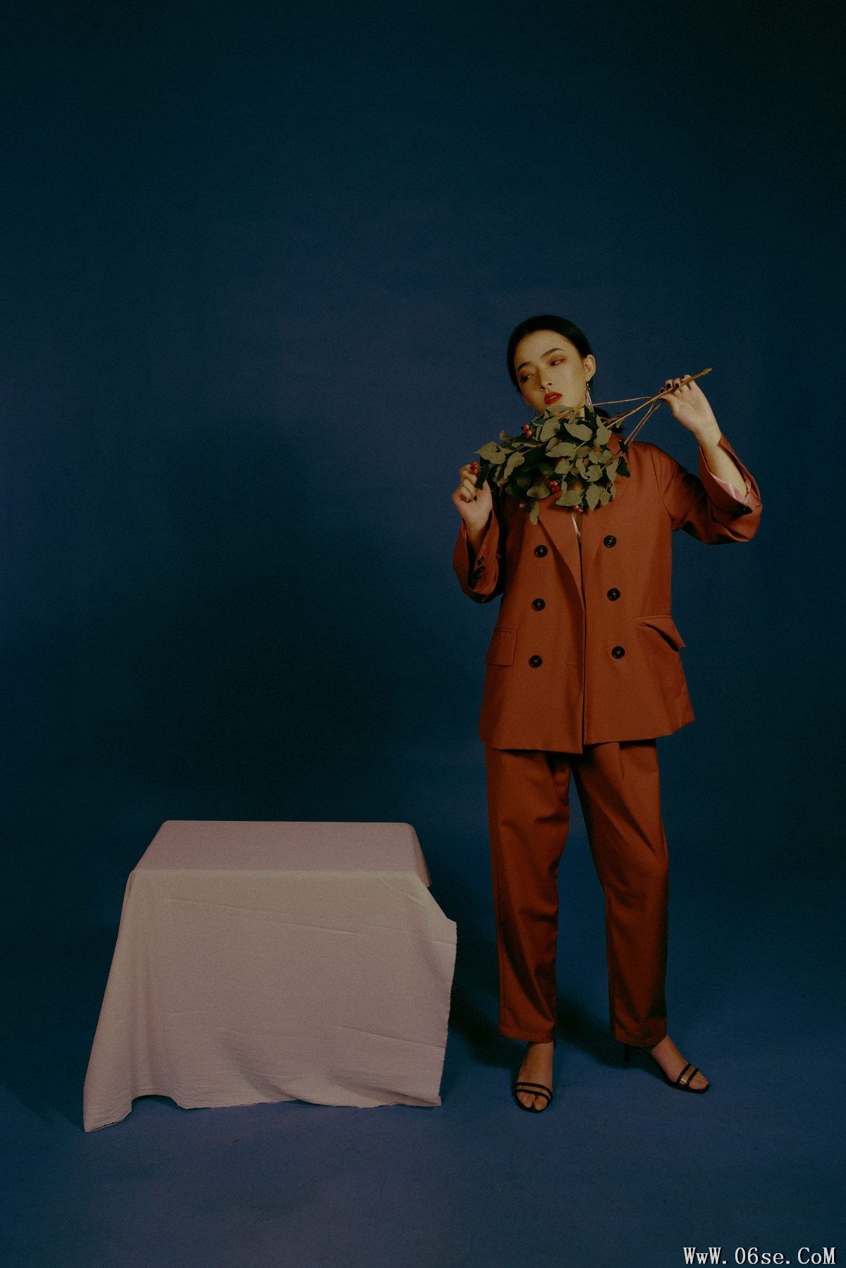 图片[16]-YiTuYu艺图语 Vol.4749 Wu Jing Jing[22P]-六色网