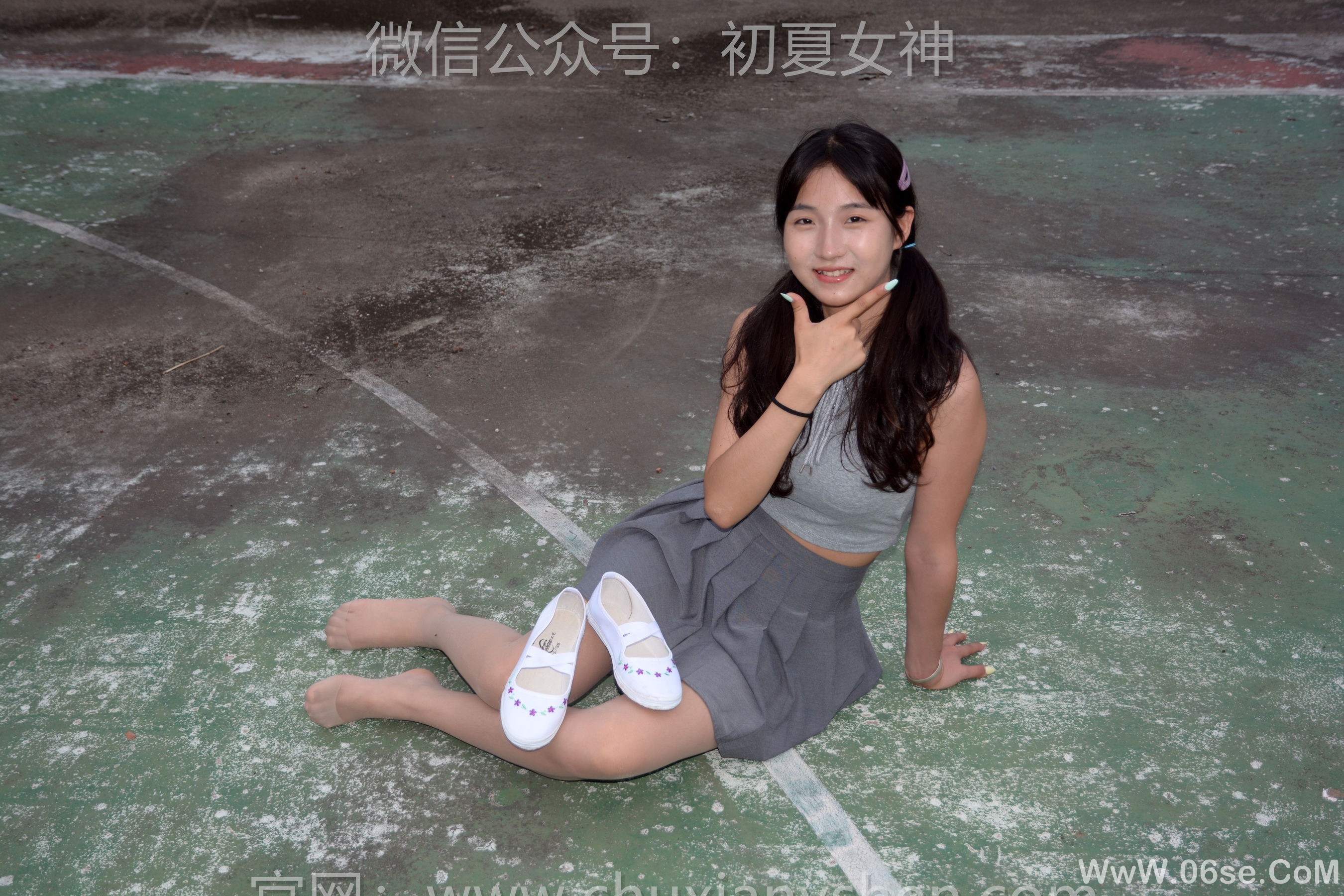 图片[98]-初夏女神 No.250 点点 秋天问候[150P]-六色网