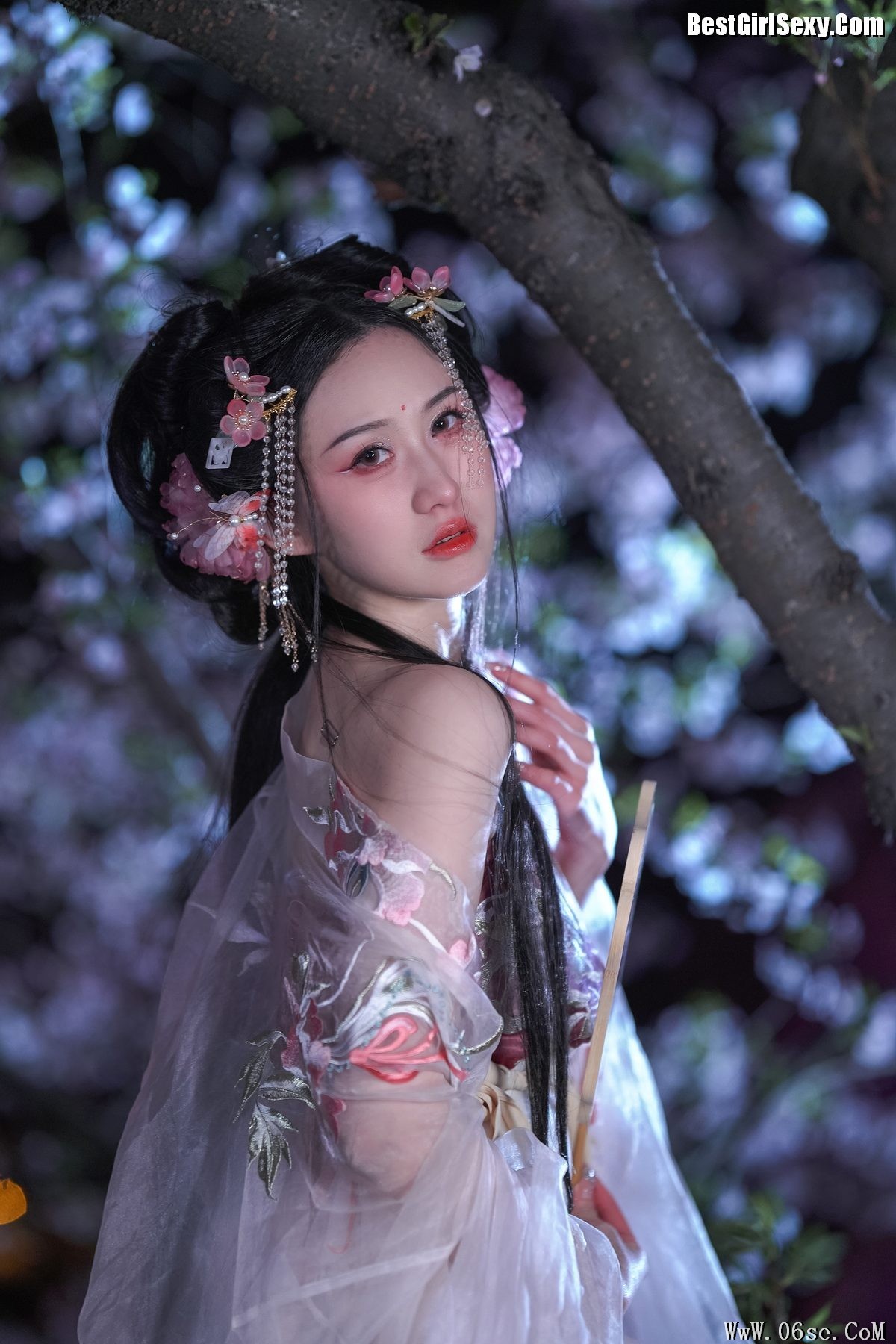 图片[25]-YiTuYu艺图语 Vol.4019 Jiao Jiao[27P]-六色网