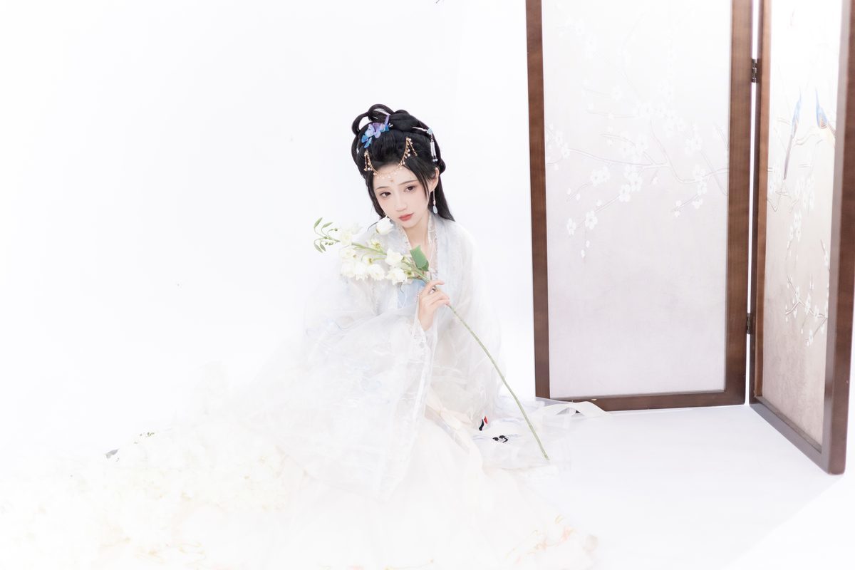图片[19]-YiTuYu艺图语 Vol.3412 Qi Luo Sheng De Xiao Su Su[27P]-六色网