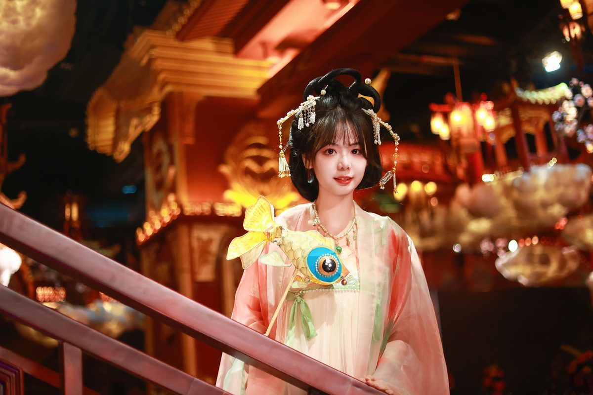 图片[21]-YiTuYu艺图语 Vol.5489 Mu Yan Se Cc[39P]-六色网