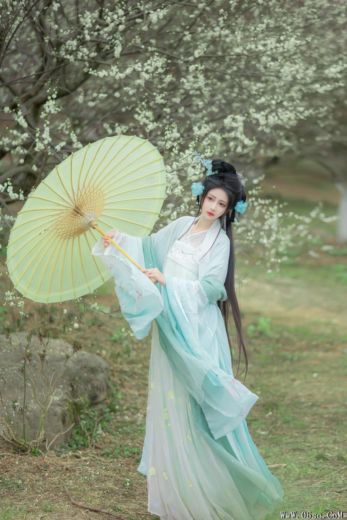 图片[27]-YiTuYu艺图语 Vol.5774 Qi Luo Sheng De Xiao Su Su[28P]-六色网