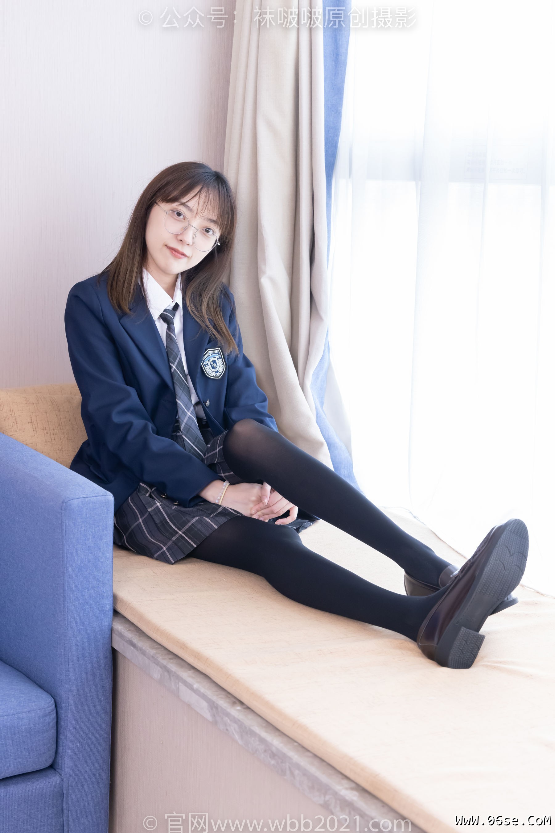图片[129]-BoBoSocks袜啵啵 No.432 稚予 -皮鞋、厚黑丝、jk制服[184P]-六色网