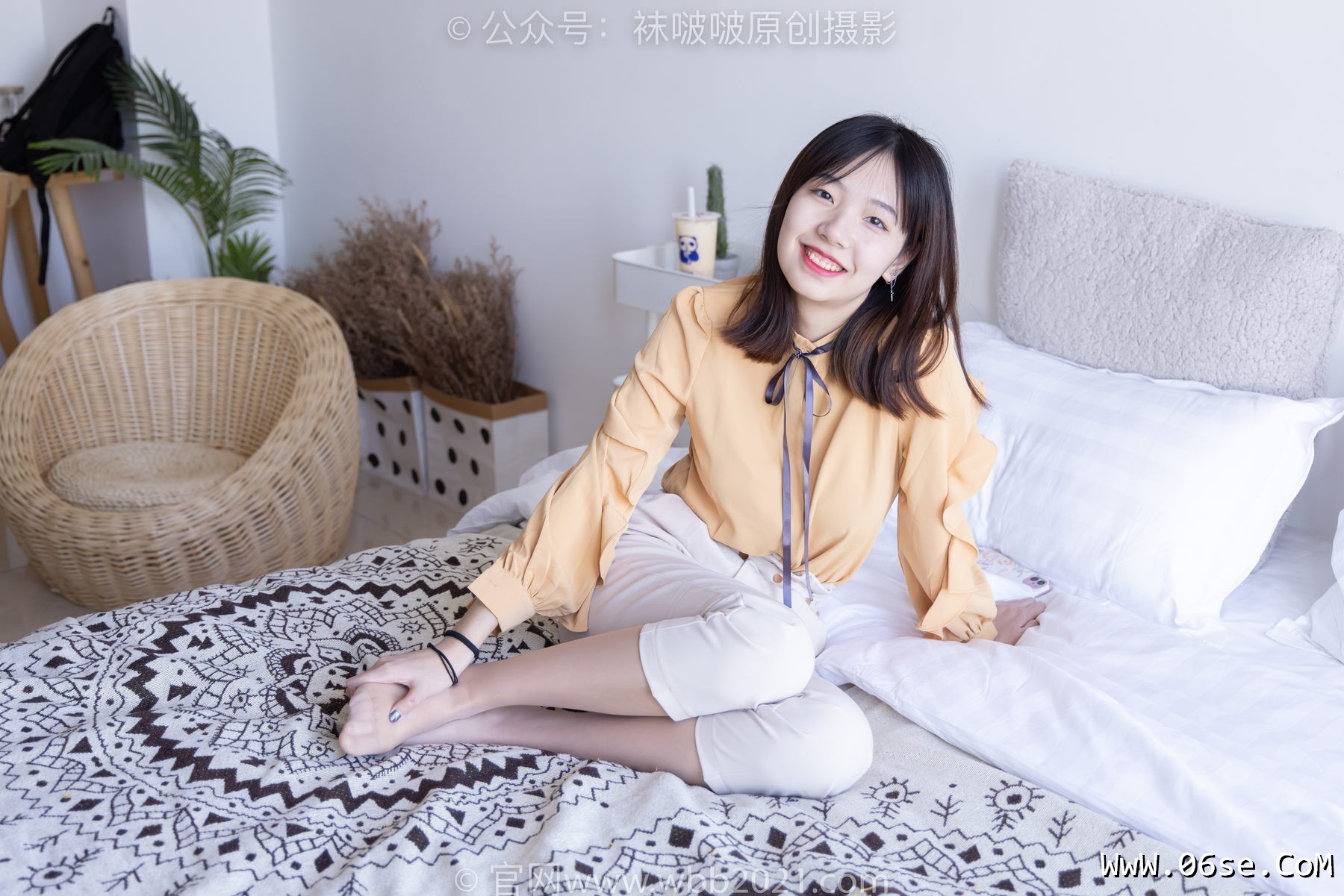 图片[131]-BoBoSocks袜啵啵 No.240 小甜豆-三双高跟鞋、肉丝、裸足[156P]-六色网