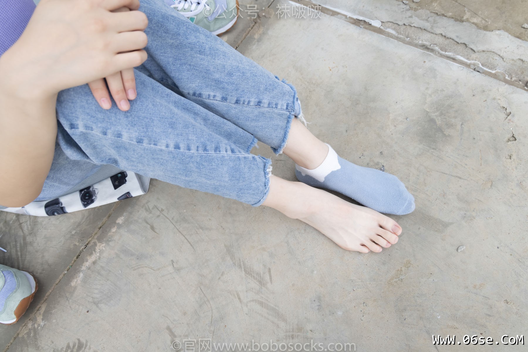 图片[93]-BoBoSocks袜啵啵 No.020 熊熊-NB运动鞋、蓝色短棉袜、裸足[150P]-六色网