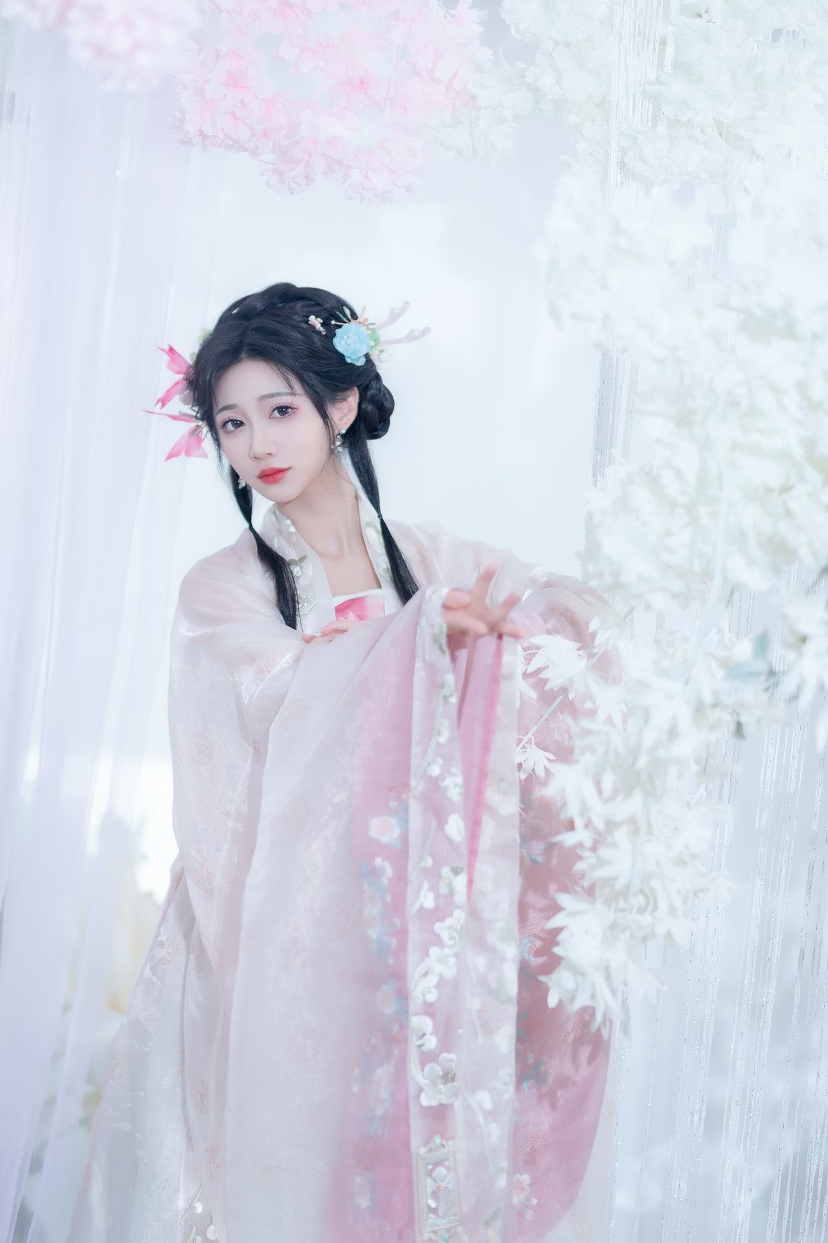 图片[16]-YiTuYu艺图语 Vol.6142 Qi Luo Sheng De Xiao Su Su[31P]-六色网