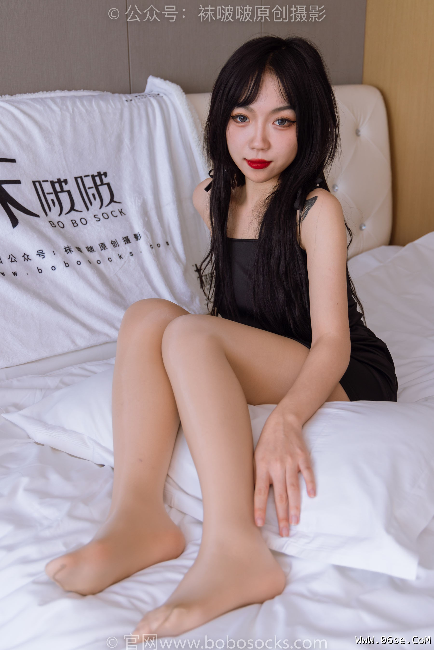 图片[152]-BoBoSocks袜啵啵 No.170 周周-两双高跟凉鞋、油亮肉丝、厚肉丝、两双丝袜叠穿[158P]-六色网