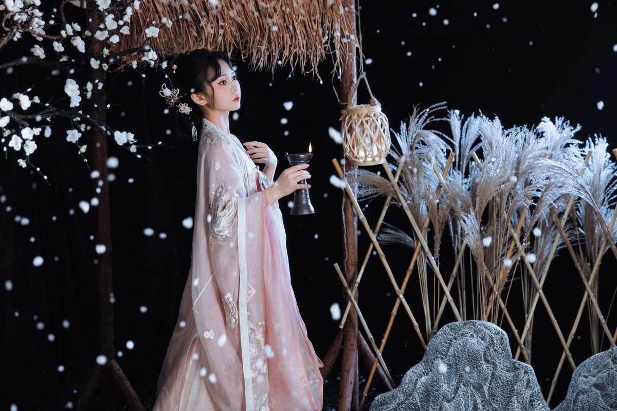 图片[10]-YiTuYu艺图语 Vol.3720 Qian Mo Hong Chen[23P]-六色网