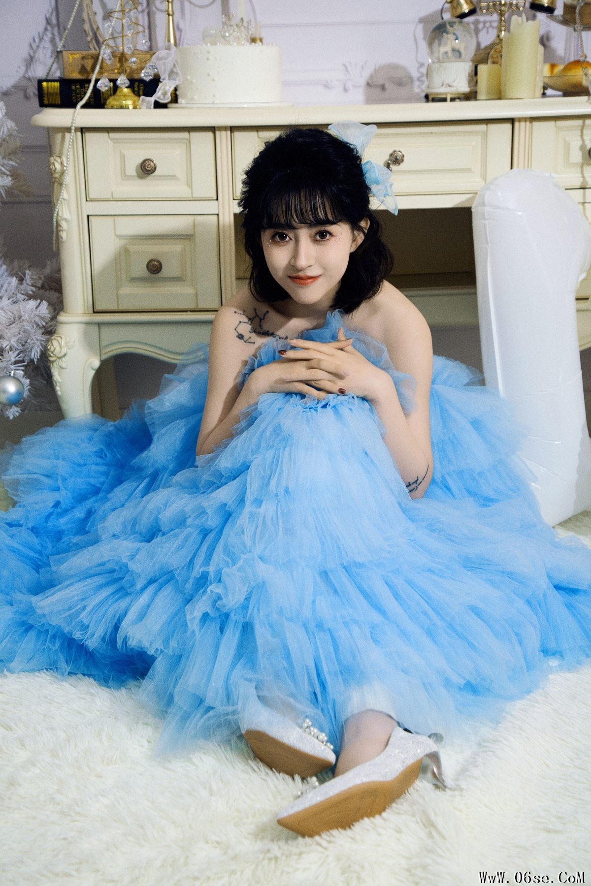 图片[19]-YiTuYu艺图语 Vol.6204 Yi Xuan[24P]-六色网