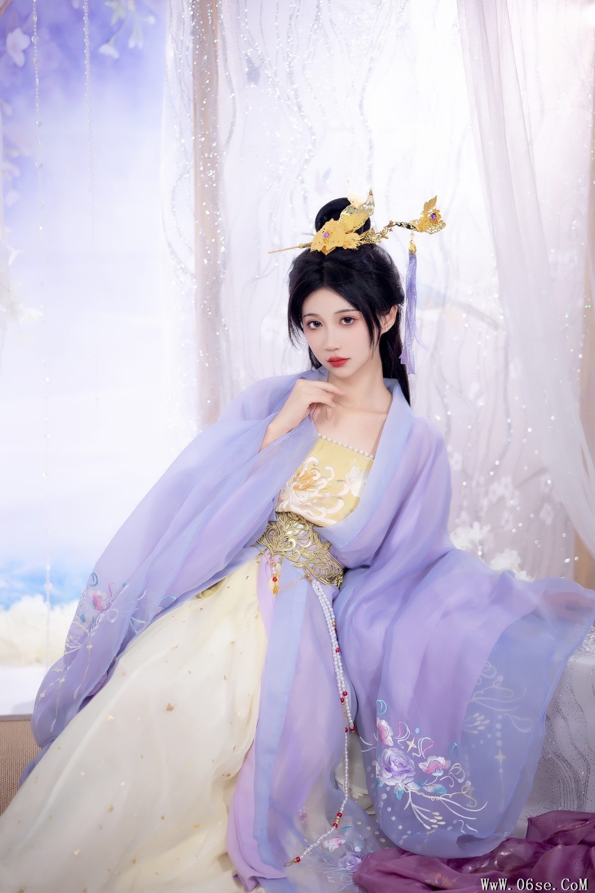 图片[5]-YiTuYu艺图语 Vol.4211 Qi Luo Sheng De Xiao Su Su[27P]-六色网