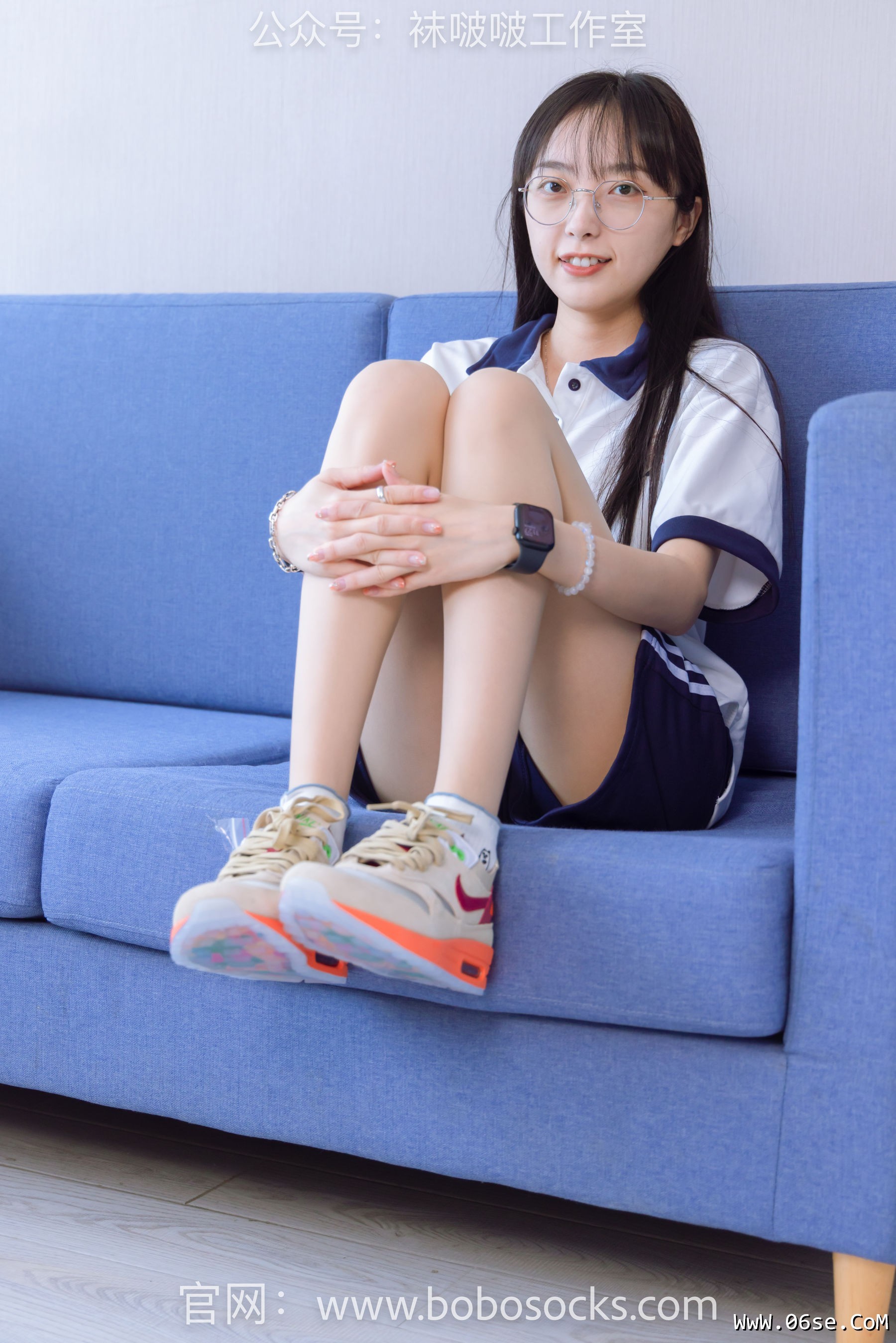 图片[108]-BoBoSocks袜啵啵 No.118 稚予-运动鞋、白棉袜、肉丝、踩小熊玩偶[140P]-六色网