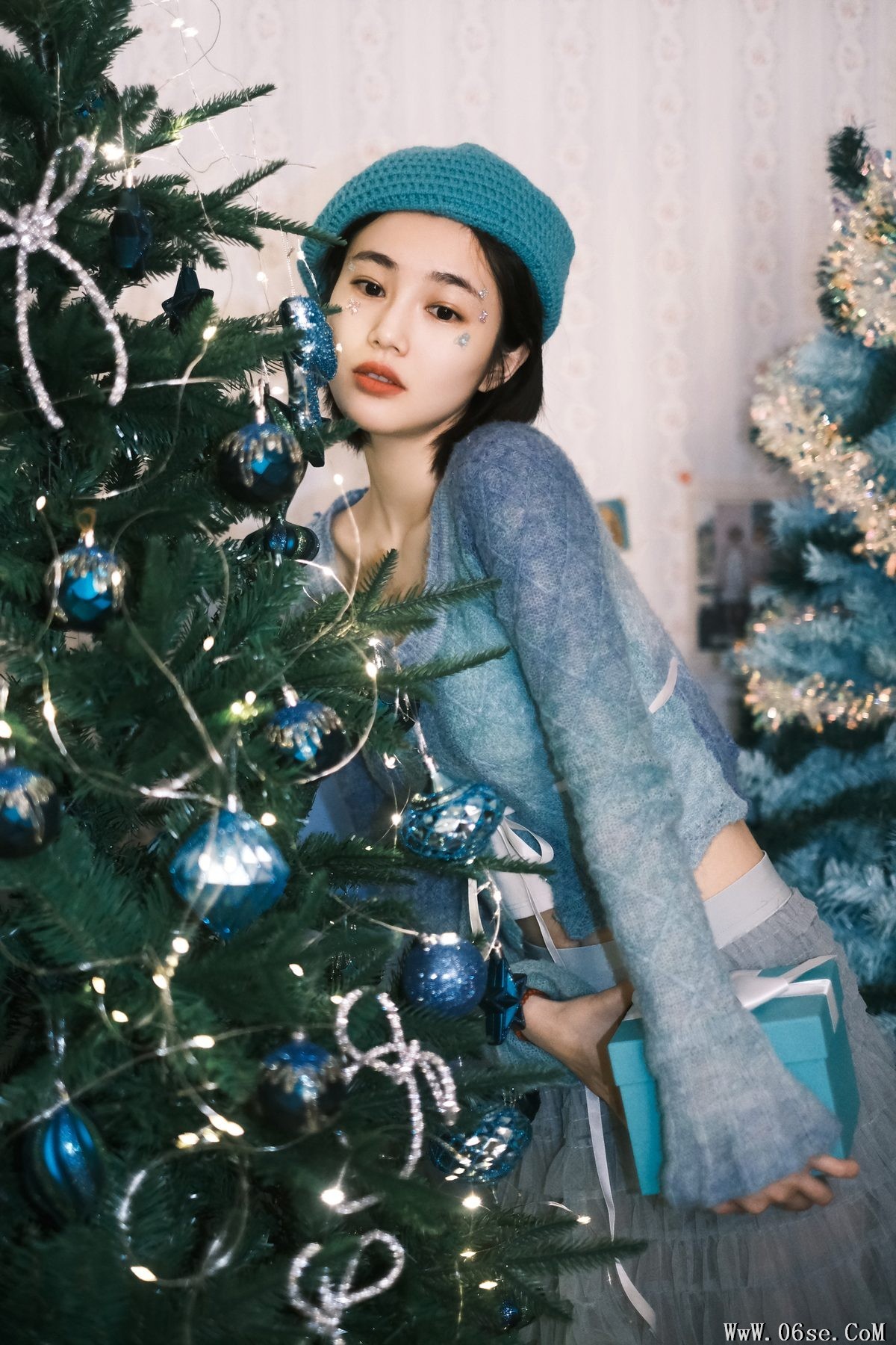 图片[21]-YiTuYu艺图语 Vol.5949 Fan Fan[24P]-六色网
