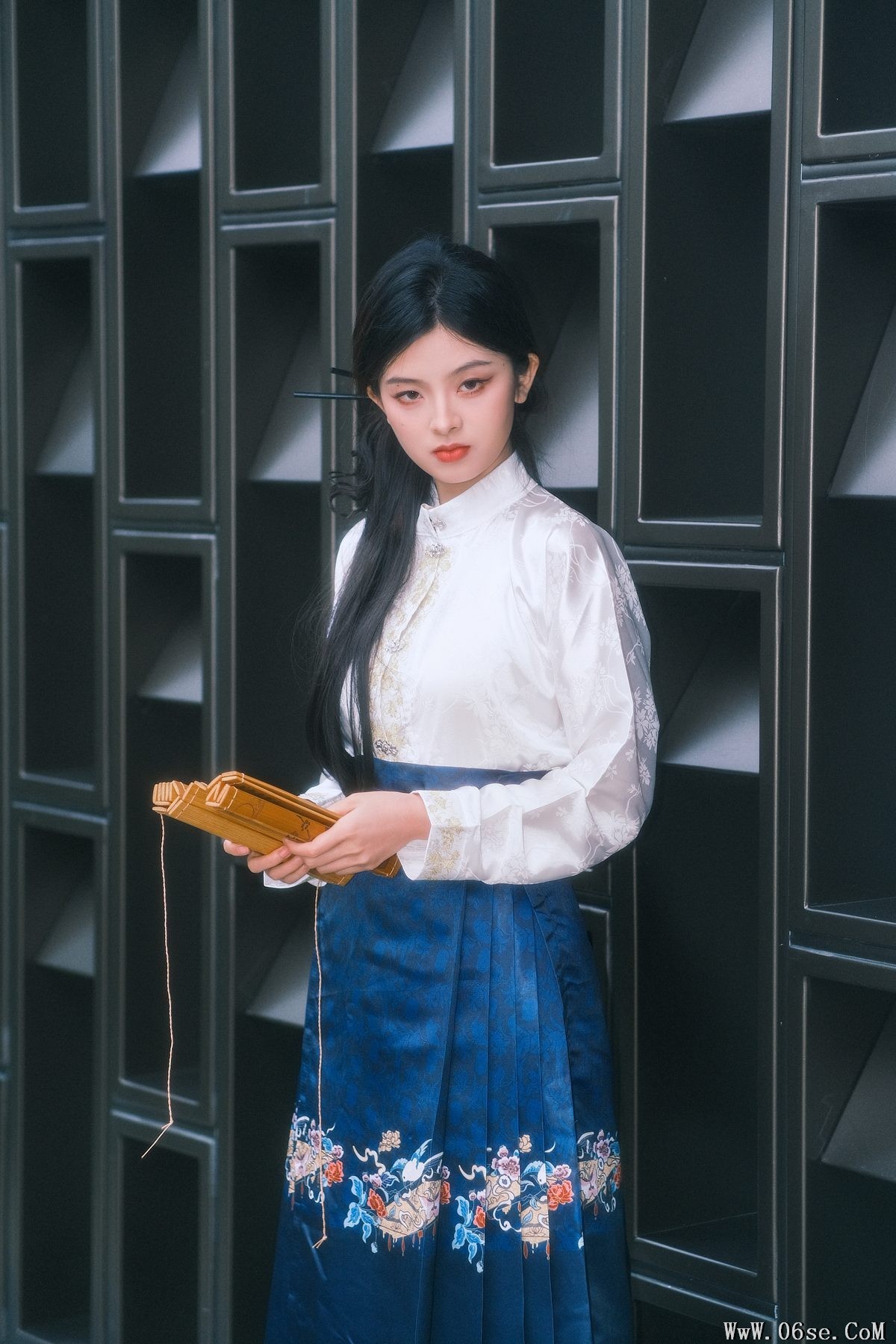图片[11]-YiTuYu艺图语 Vol.5682 Zhang Zhang Bao[32P]-六色网