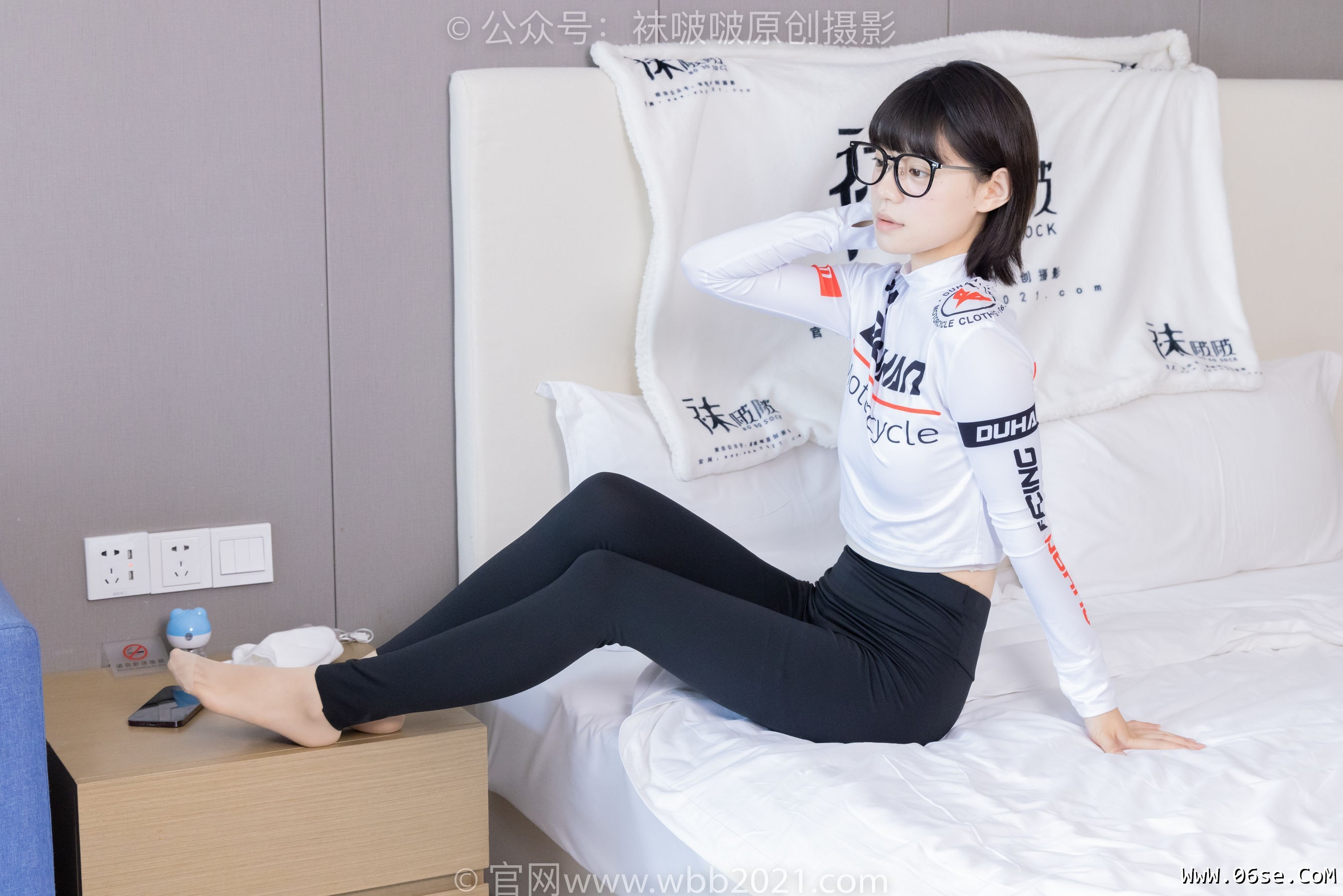 图片[38]-BoBoSocks袜啵啵 No.410 糯米 -运动鞋、白棉袜、肉丝、瑜伽裤裤里丝[145P]-六色网