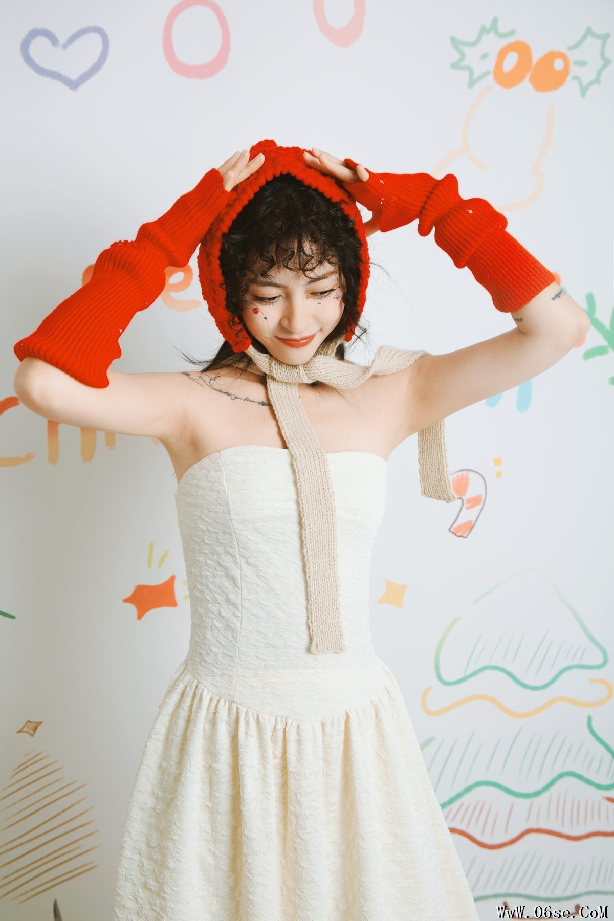 图片[17]-YiTuYu艺图语 Vol.5721 Yi Xuan[35P]-六色网