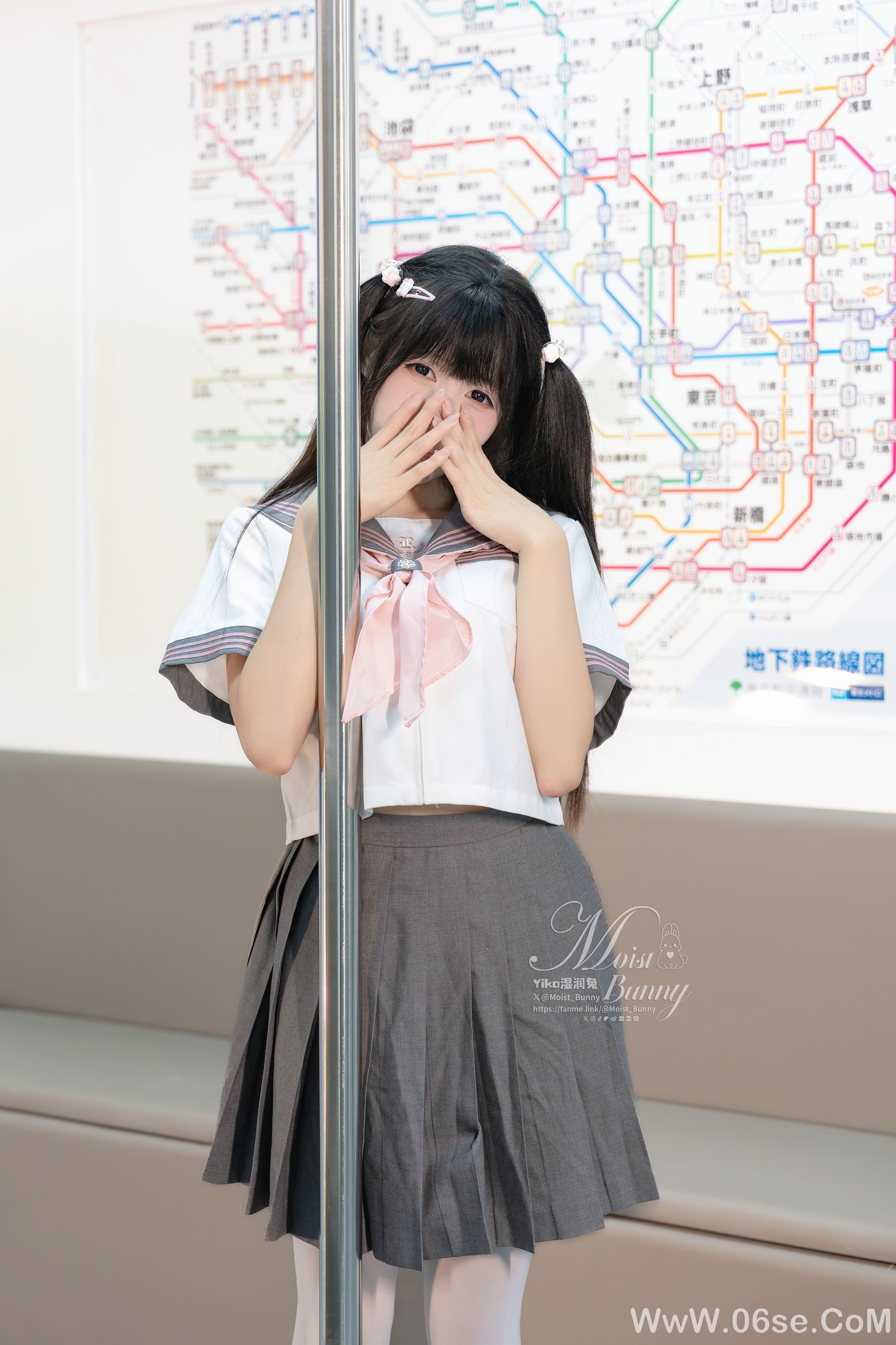 图片[6]-咬一口兔娘 – 地铁萌妹[88P]-六色网