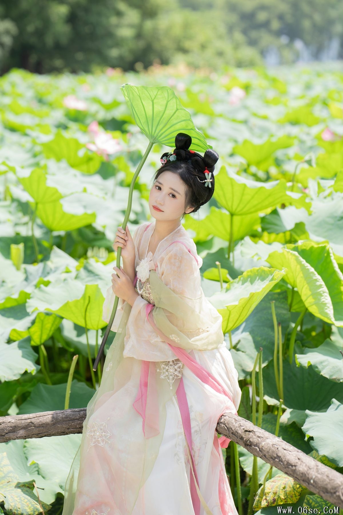 图片[22]-YiTuYu艺图语 Vol.6037 Cheng Zi Shu[23P]-六色网