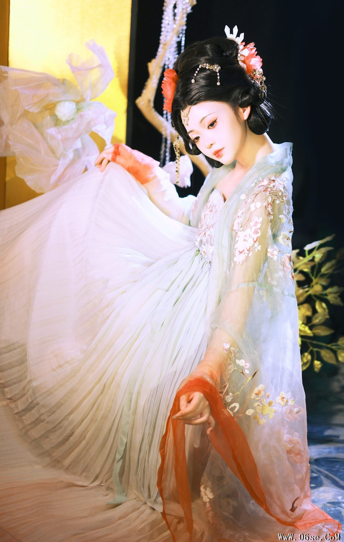 图片[4]-YiTuYu艺图语 Vol.6235 Gong Sun Ling Yi[24P]-六色网