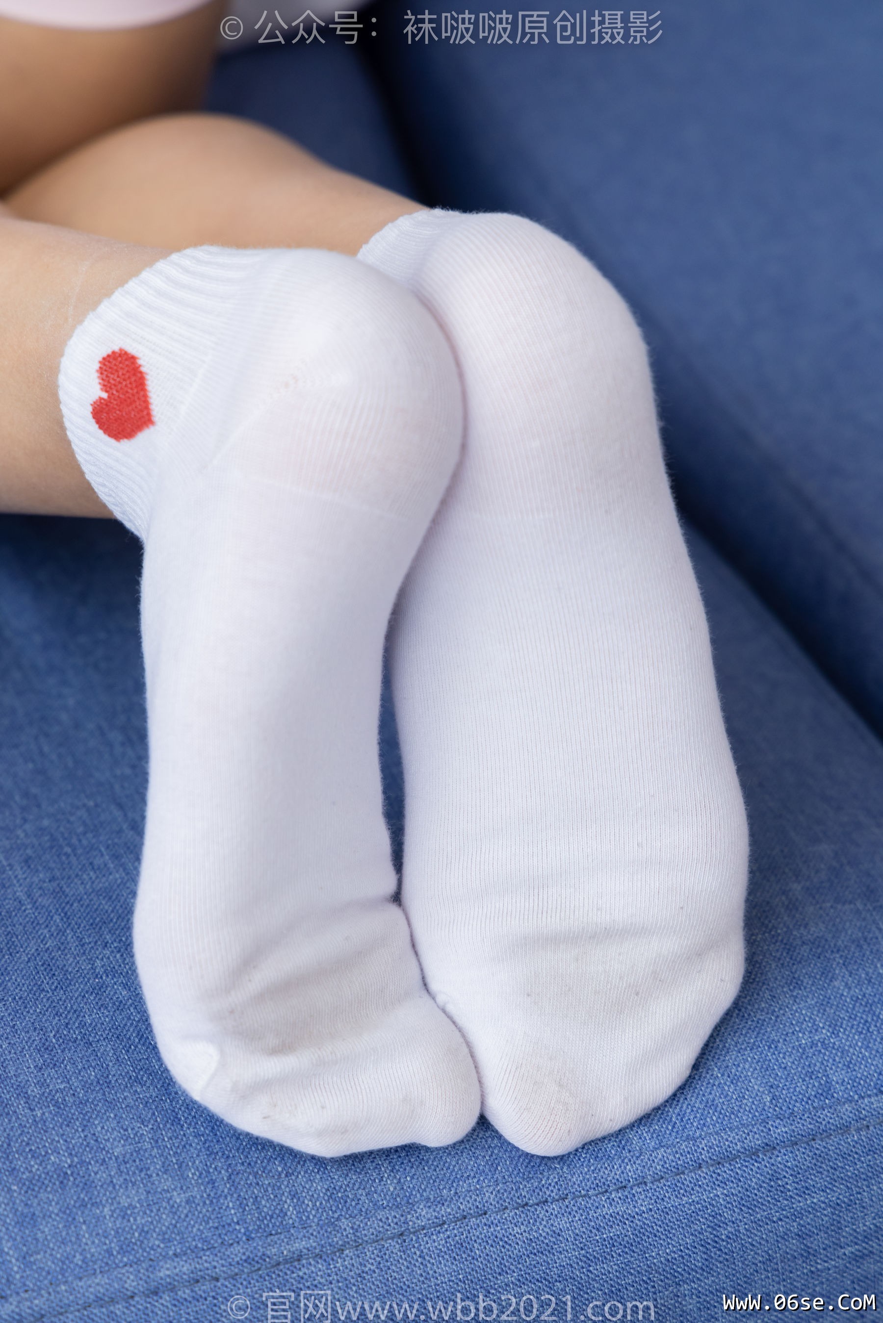 图片[192]-BoBoSocks袜啵啵 No.301 奶油 -两双板鞋、白棉袜、短黑丝、裸足[240P]-六色网