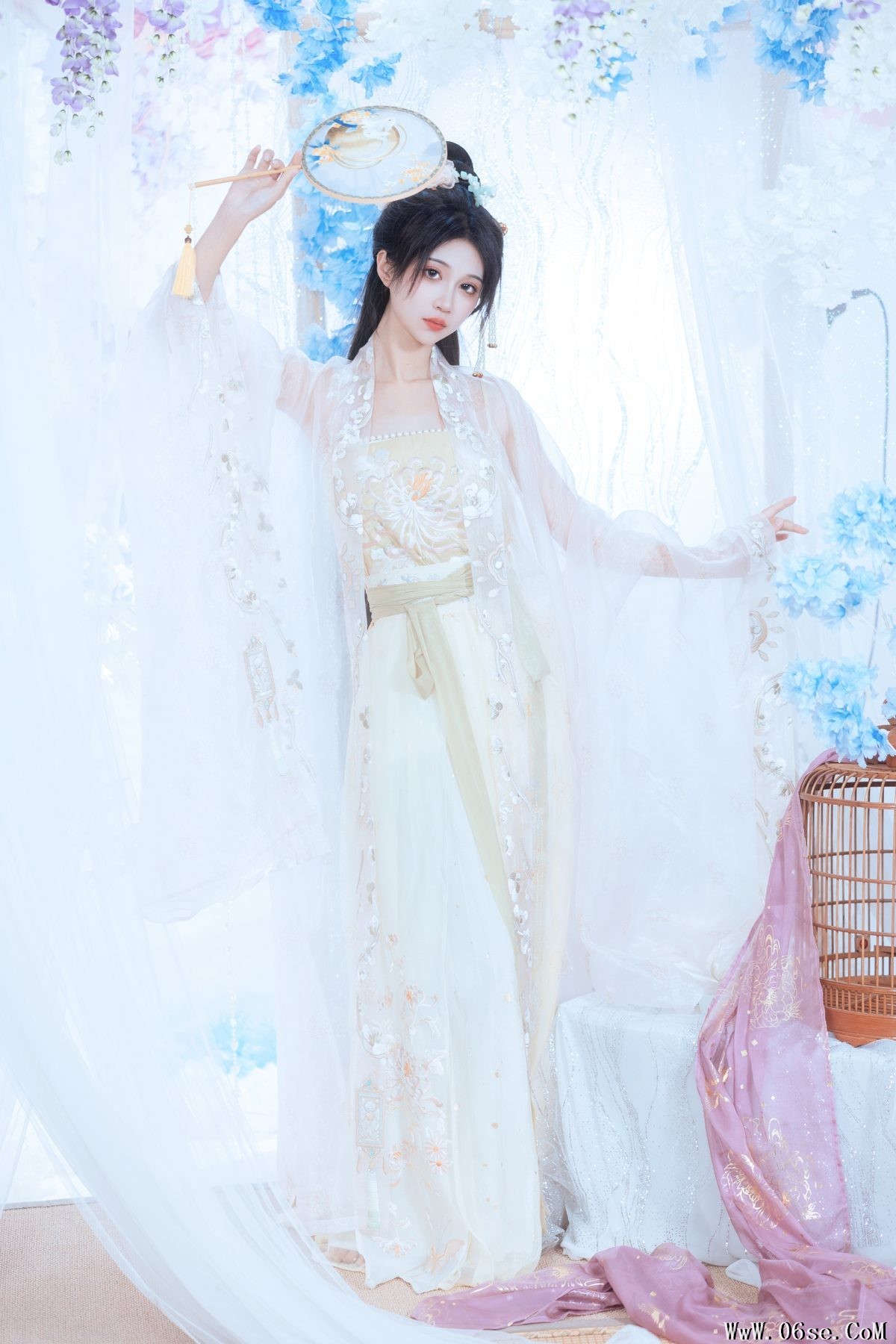 图片[15]-YiTuYu艺图语 Vol.4320 Qi Luo Sheng De Xiao Su Su[24P]-六色网