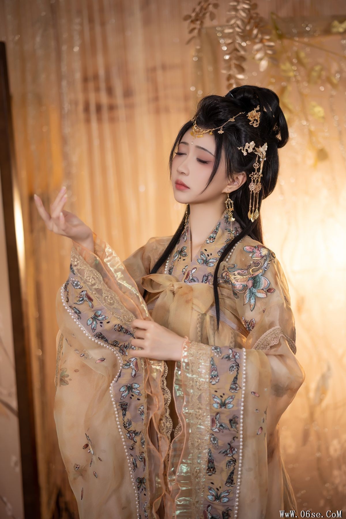 图片[18]-YiTuYu艺图语 Vol.3275 Qi Luo Sheng De Xiao Su Su[29P]-六色网