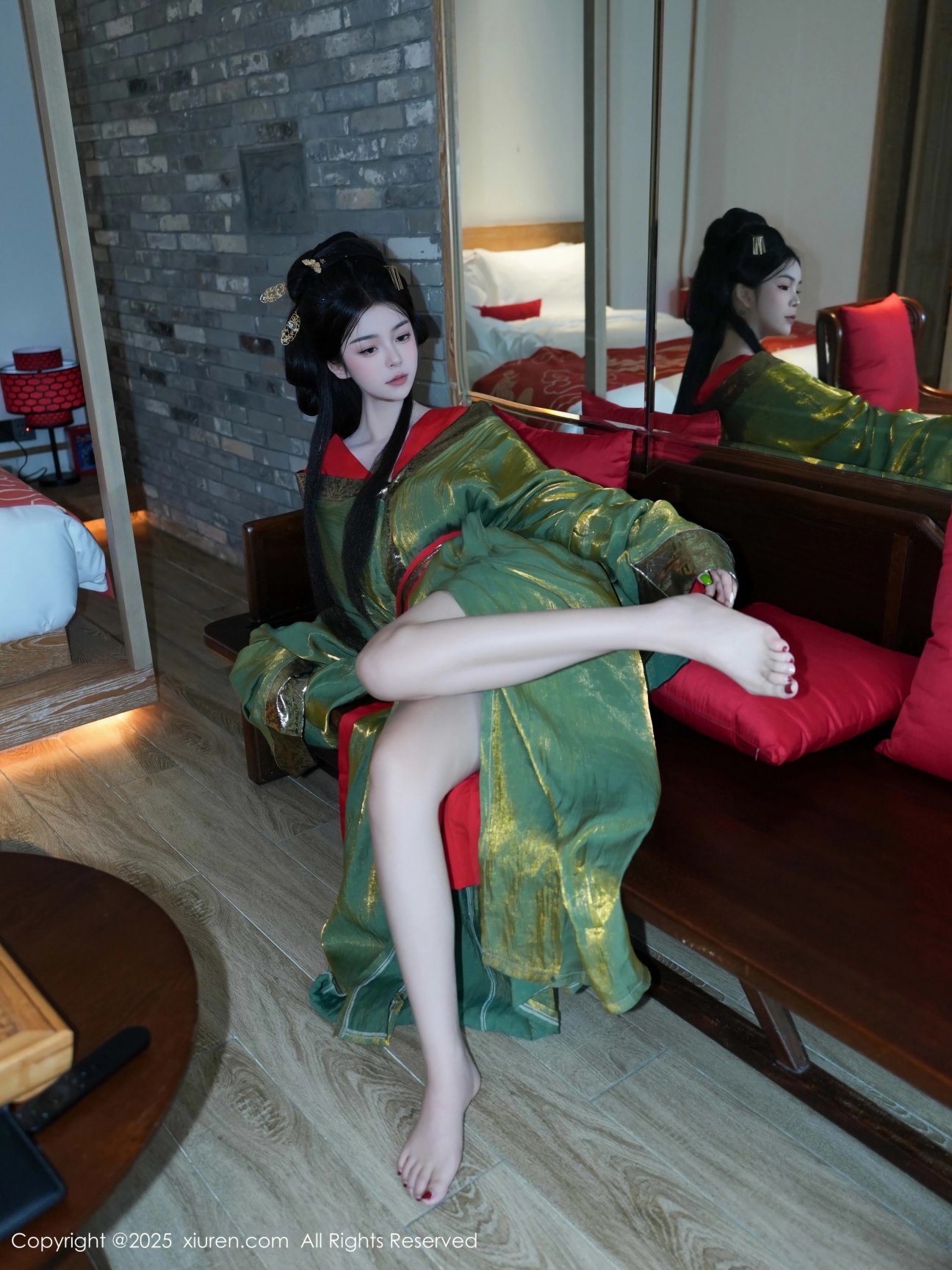 图片[15]-[XIUREN秀人网] 2025.04.09 NO.10126 雪糕CiCi[69P]-六色网