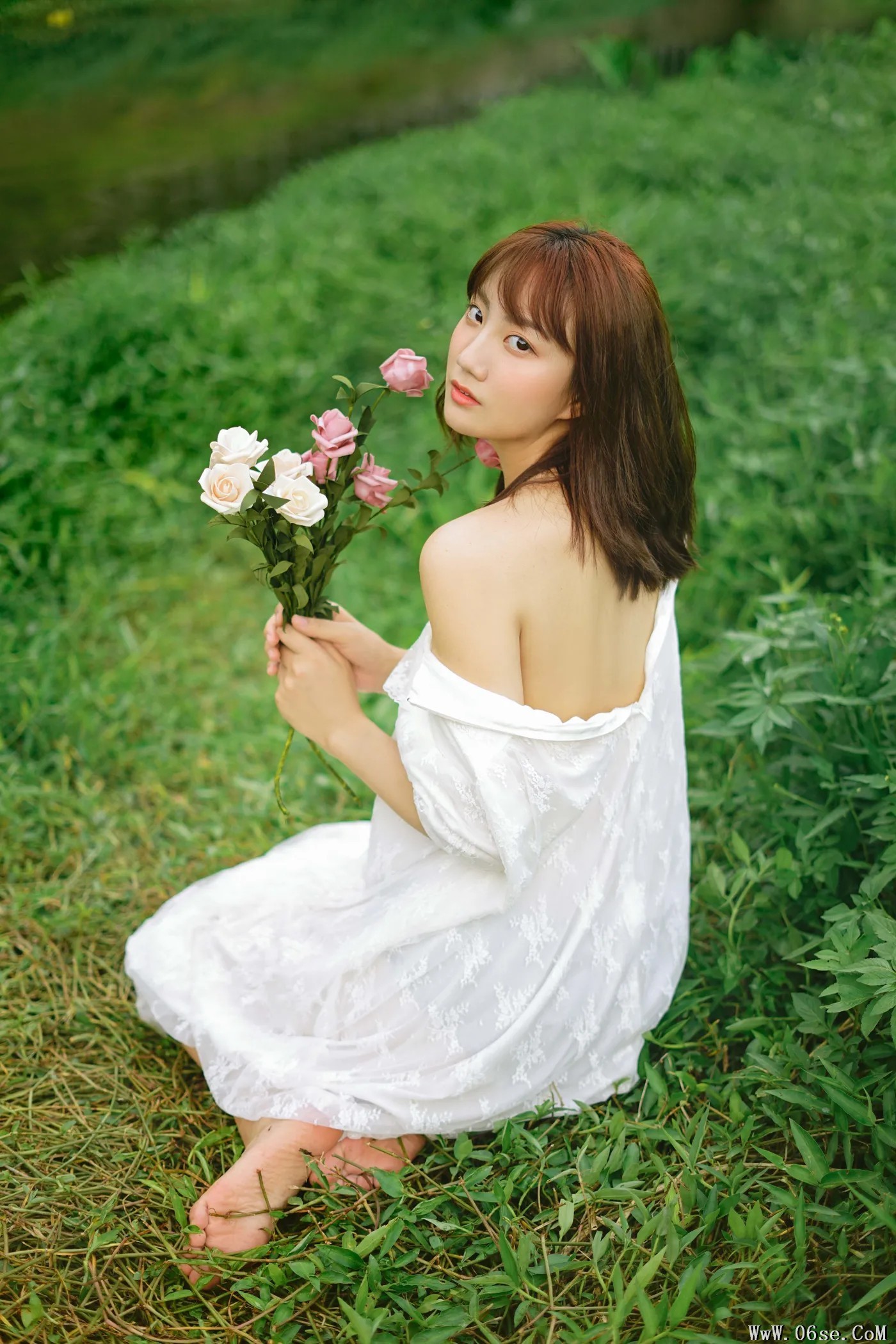图片[9]-[艺图语]2022.12.01 Vol.2572 – 河边戏水 [22P]-六色网