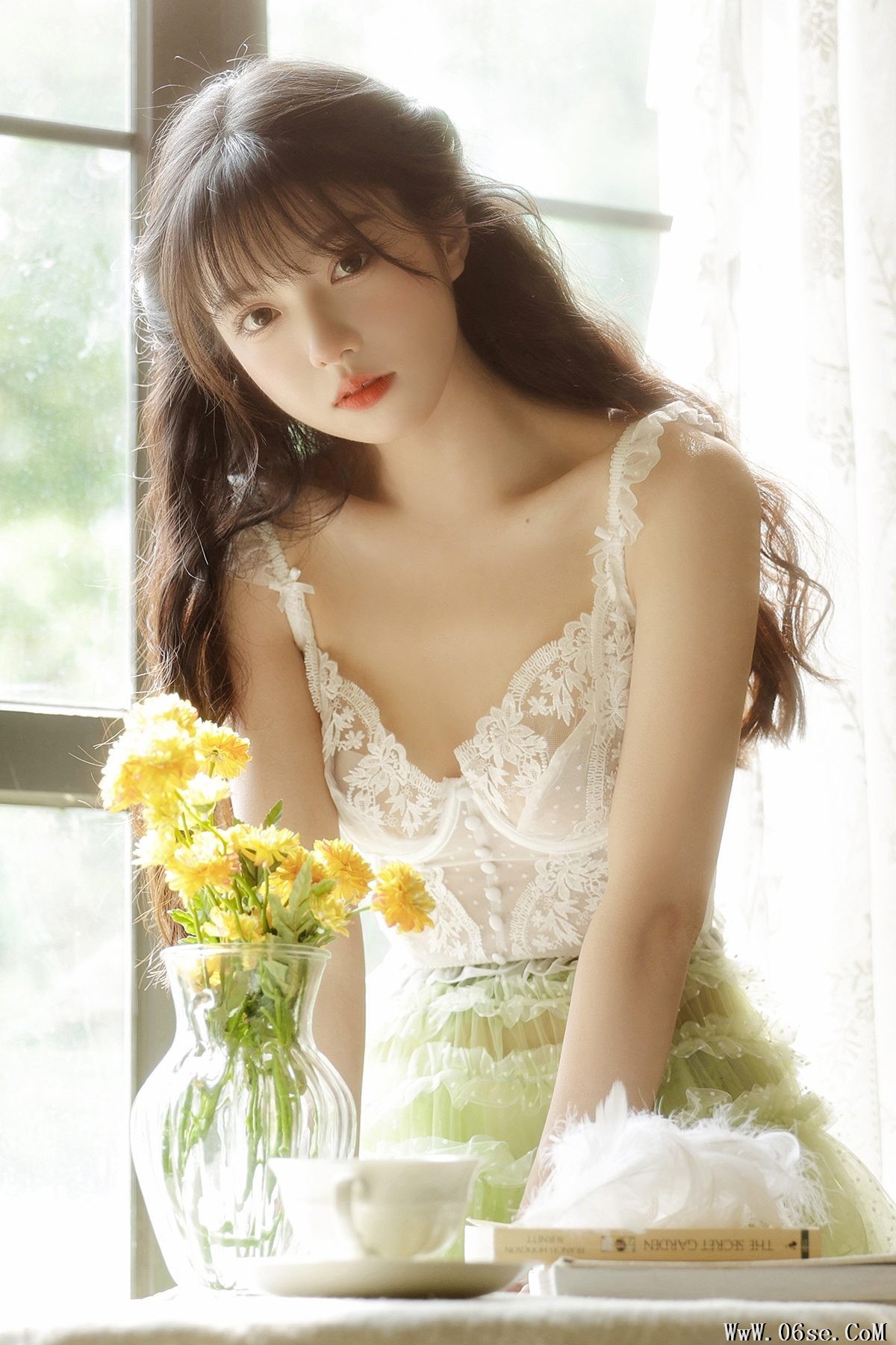 YiTuYu艺图语 Vol.3975 Ling Xiao Qi[45P]-六色网