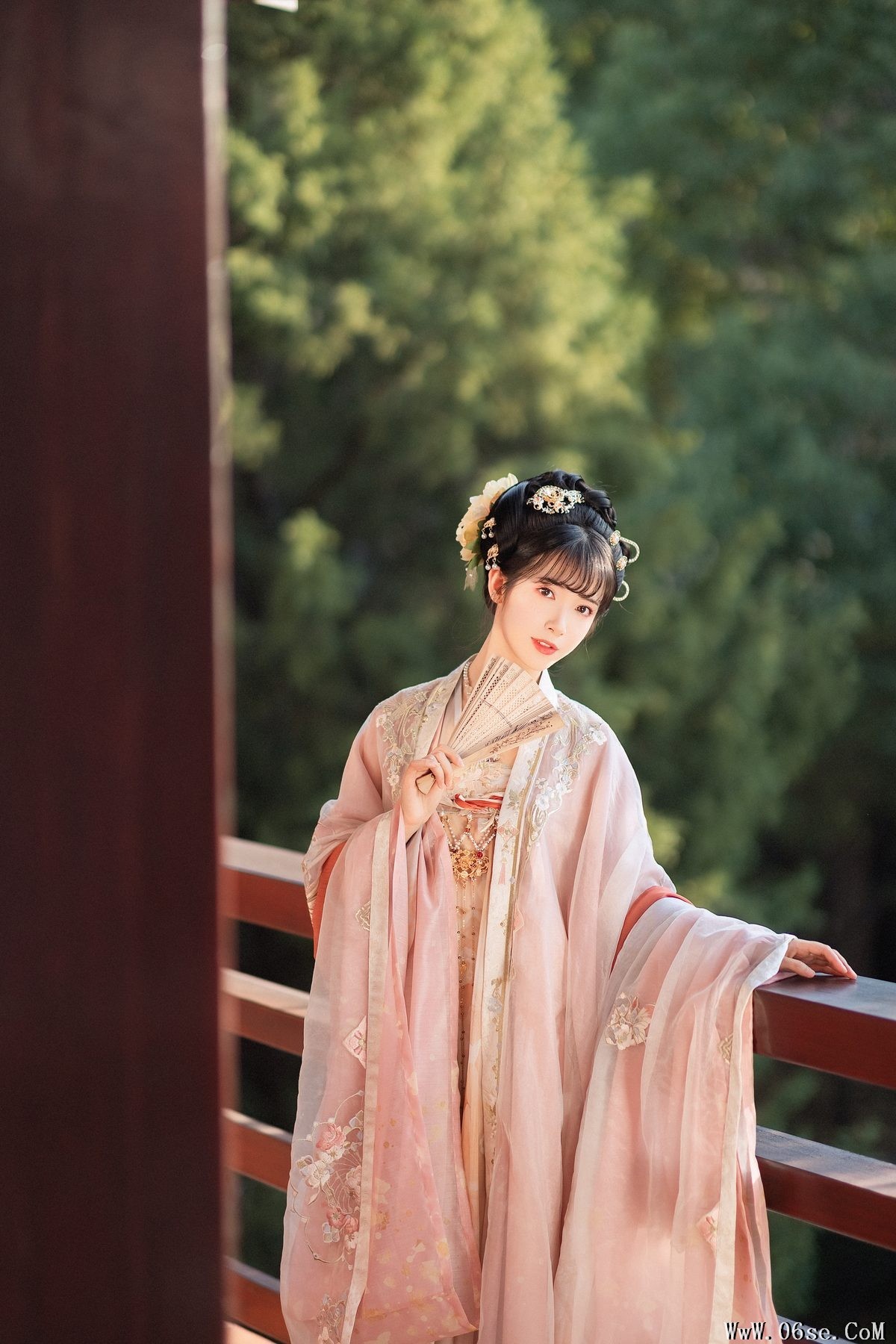 图片[15]-YiTuYu艺图语 Vol.3550 Yi Zhi A Meng Zai[50P]-六色网