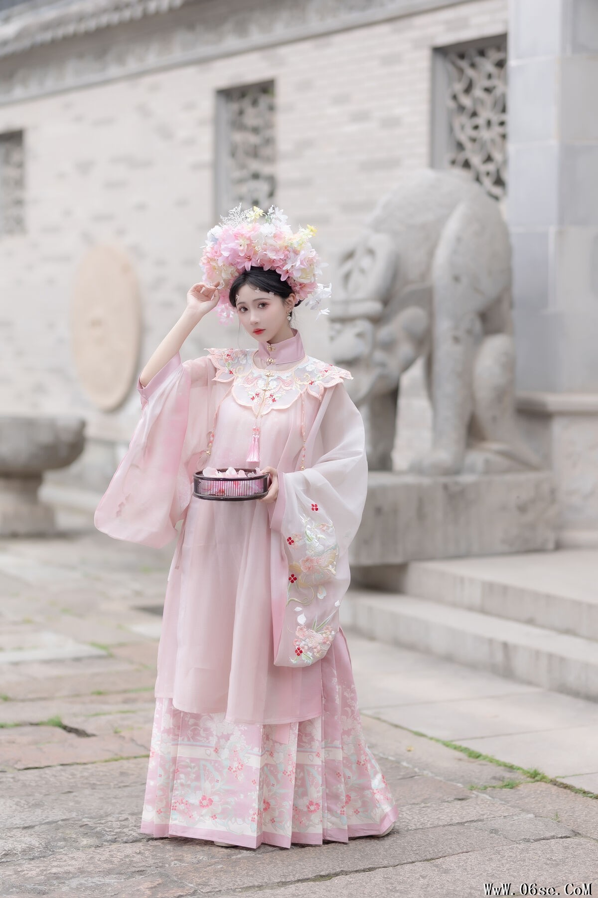 图片[5]-YiTuYu艺图语 Vol.7231 Qi Luo Sheng De Xiao Su Su[24P]-六色网