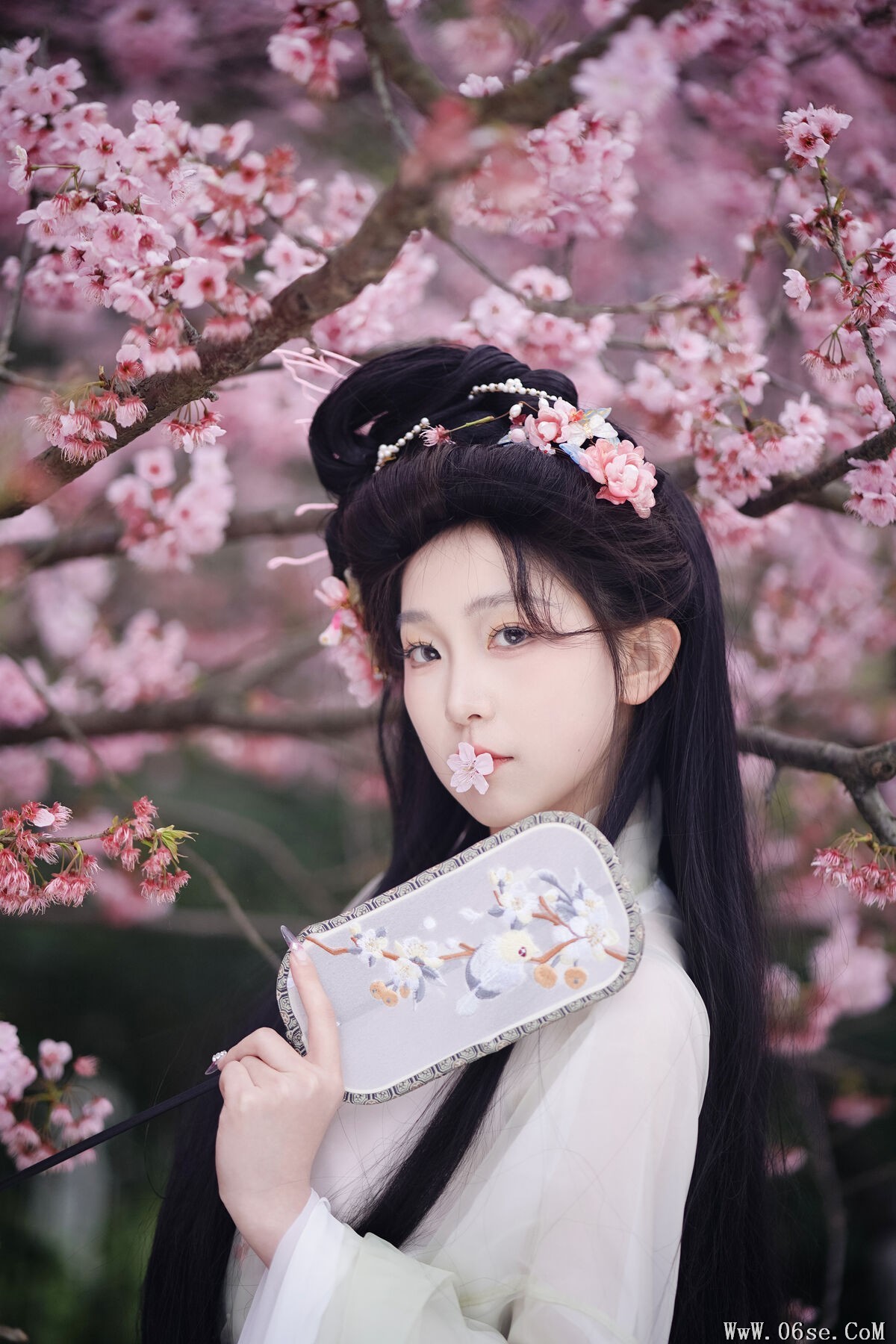 图片[16]-YiTuYu艺图语 Vol.6801 Shu Qian Yi[23P]-六色网