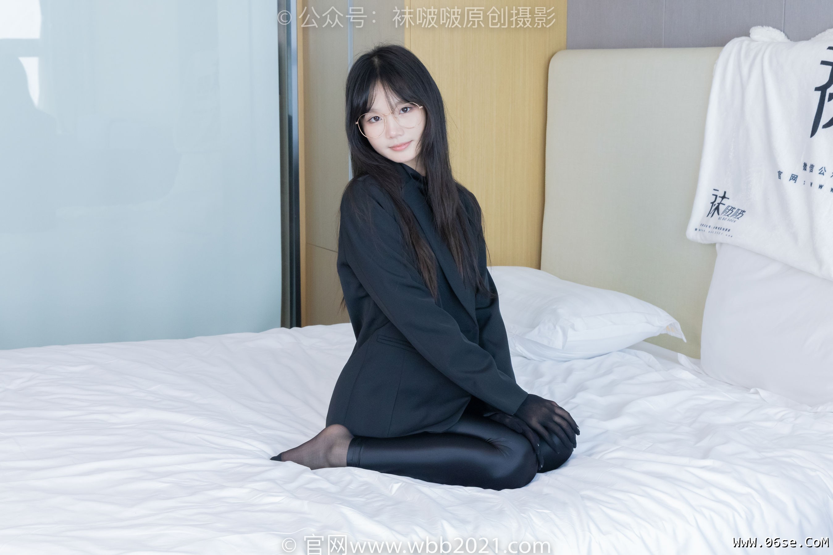 图片[23]-BoBoSocks袜啵啵 No.423 甜甜圈 -长靴、黑丝、连体衣裤里丝[145P]-六色网