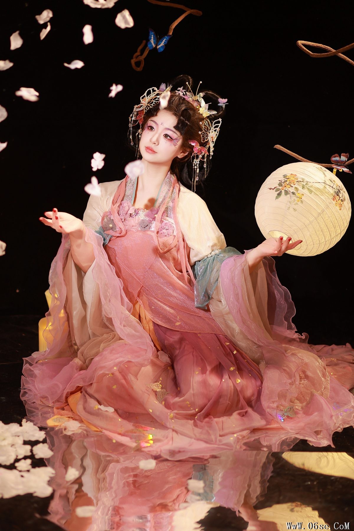 图片[14]-YiTuYu艺图语 Vol.5823 Bu Ke Ai De He He Miao[27P]-六色网