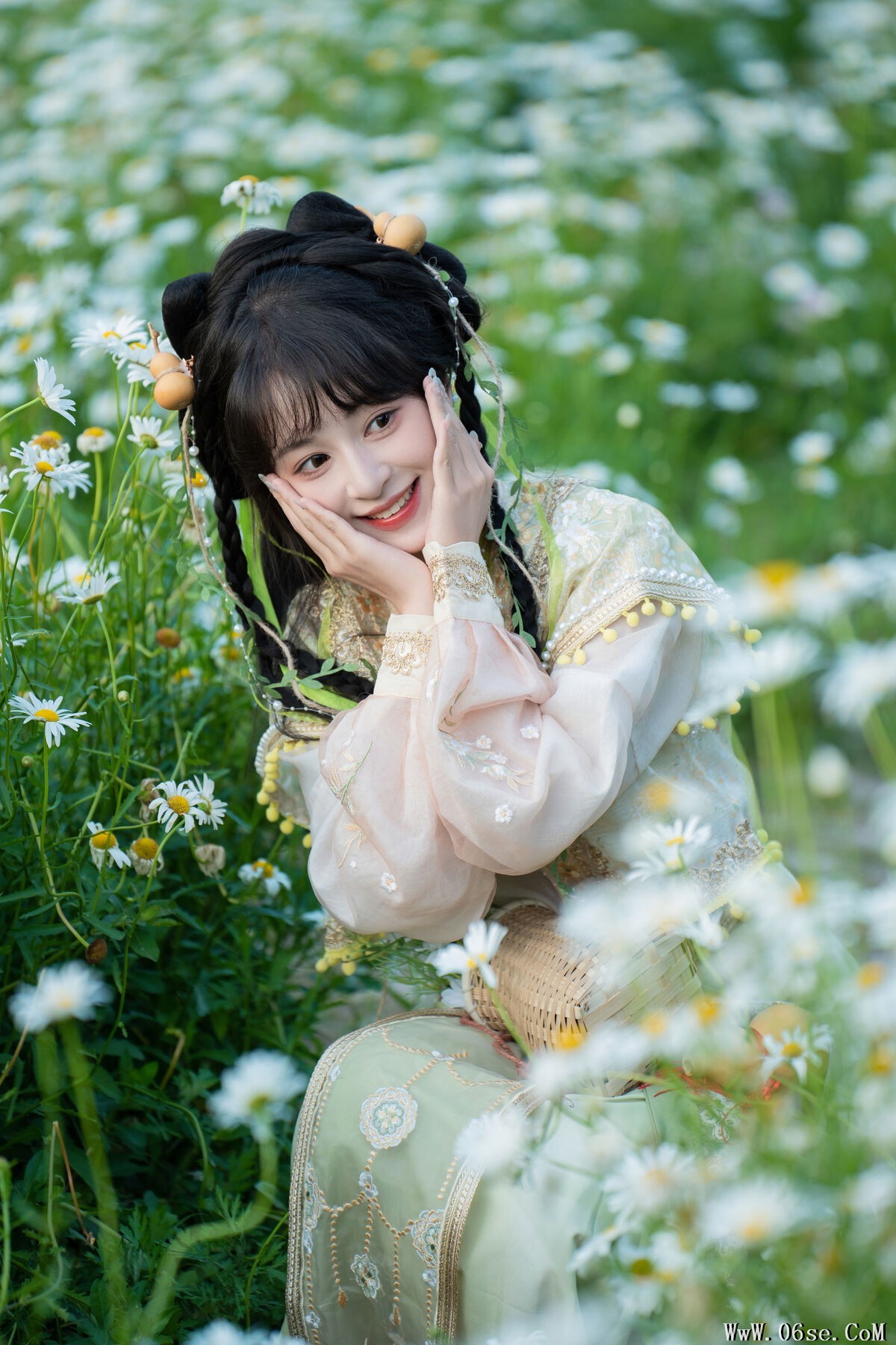 图片[19]-YiTuYu艺图语 Vol.7299 Xia Yu Xiao Nian[25P]-六色网