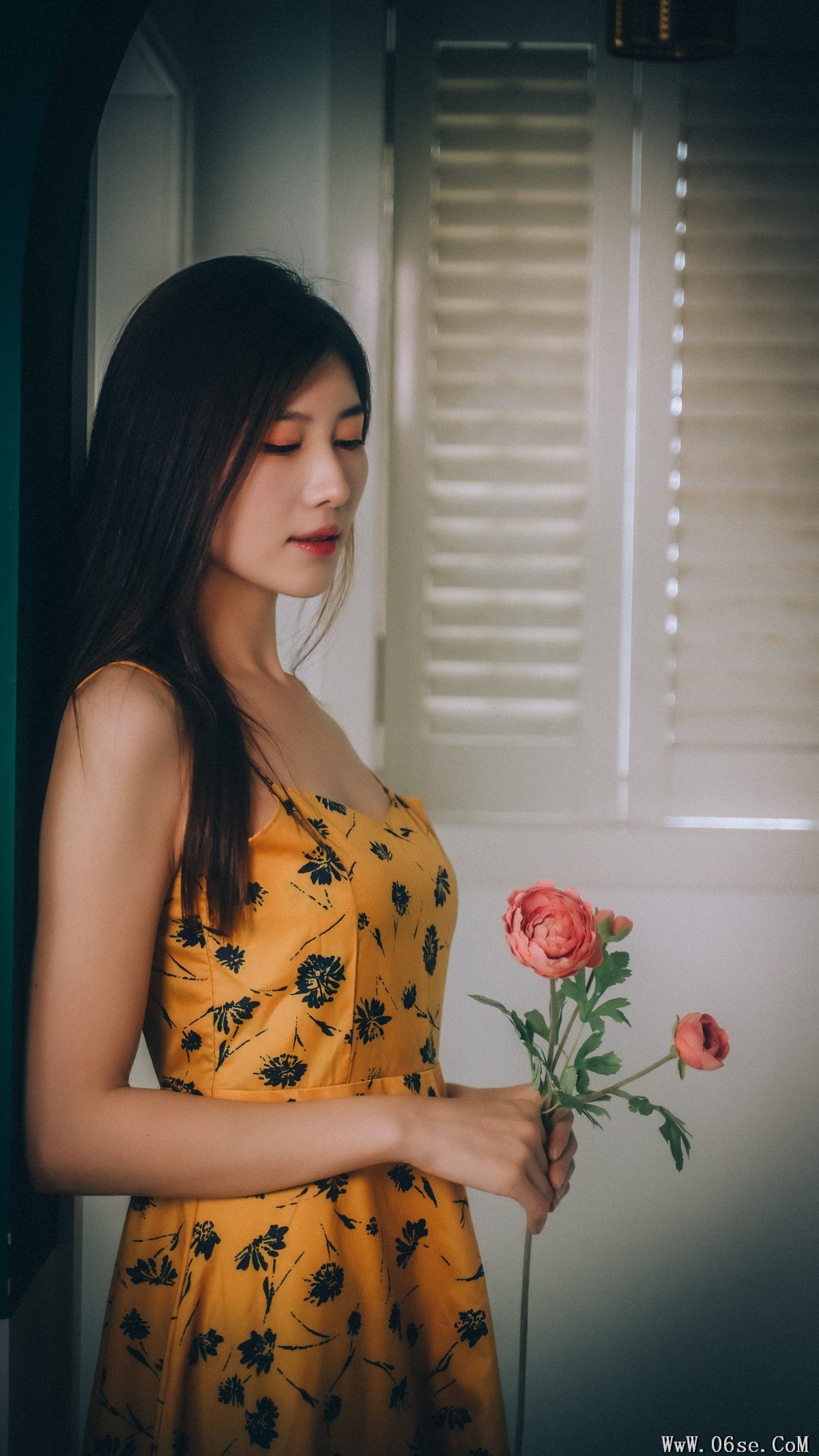 图片[20]-YiTuYu艺图语 Vol.4992 Xiao Xiao[46P]-六色网