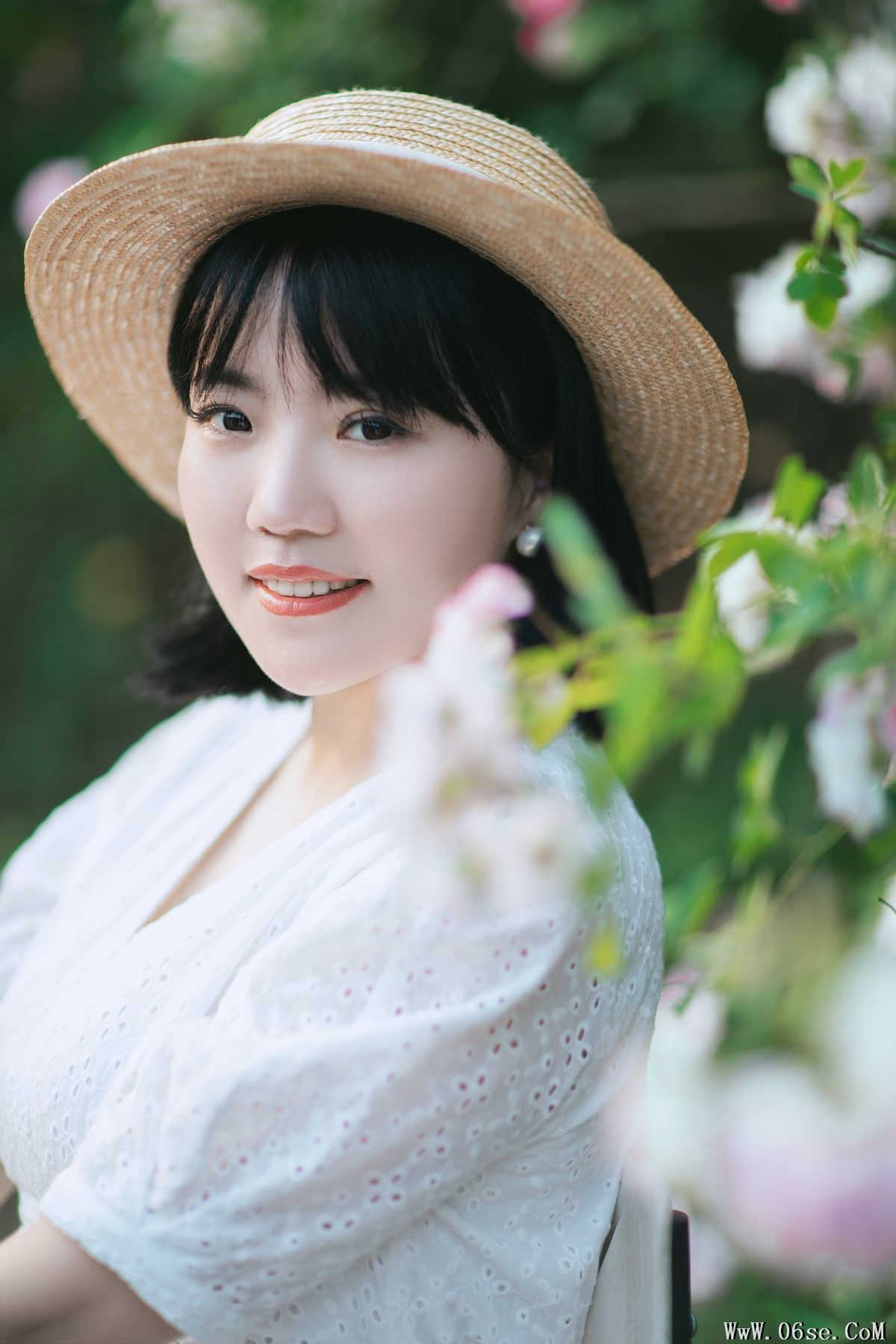图片[20]-YiTuYu艺图语 Vol.4300 Dong Qin[31P]-六色网