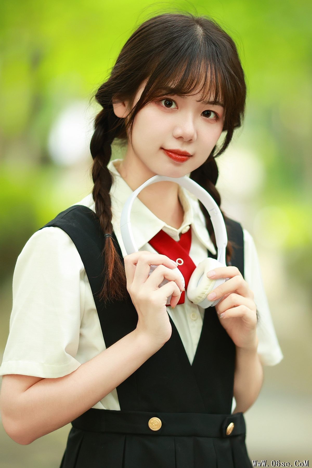 YiTuYu艺图语 Vol.5387 Mu Yan Se Cc[28P]-六色网