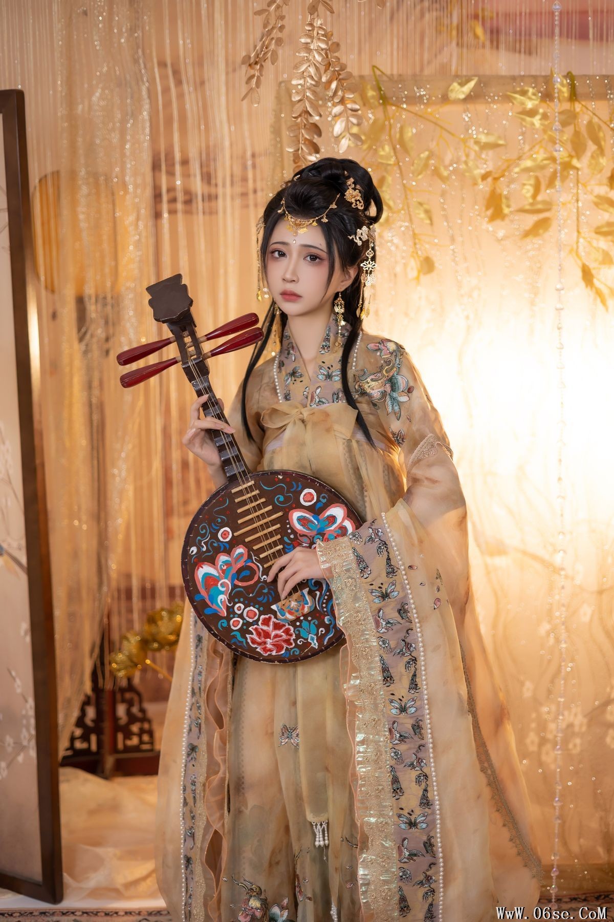 图片[12]-YiTuYu艺图语 Vol.3275 Qi Luo Sheng De Xiao Su Su[29P]-六色网
