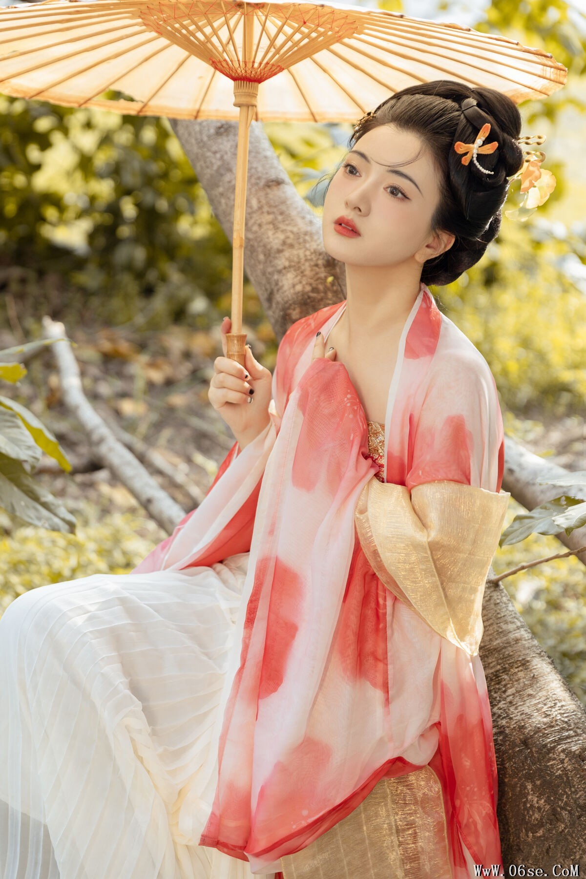 图片[23]-YiTuYu艺图语 Vol.6451 Xia Han Han[26P]-六色网