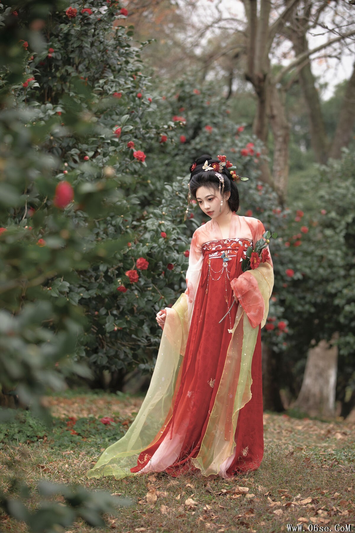 图片[25]-YiTuYu艺图语 Vol.6384 Jin Zou Ba[37P]-六色网