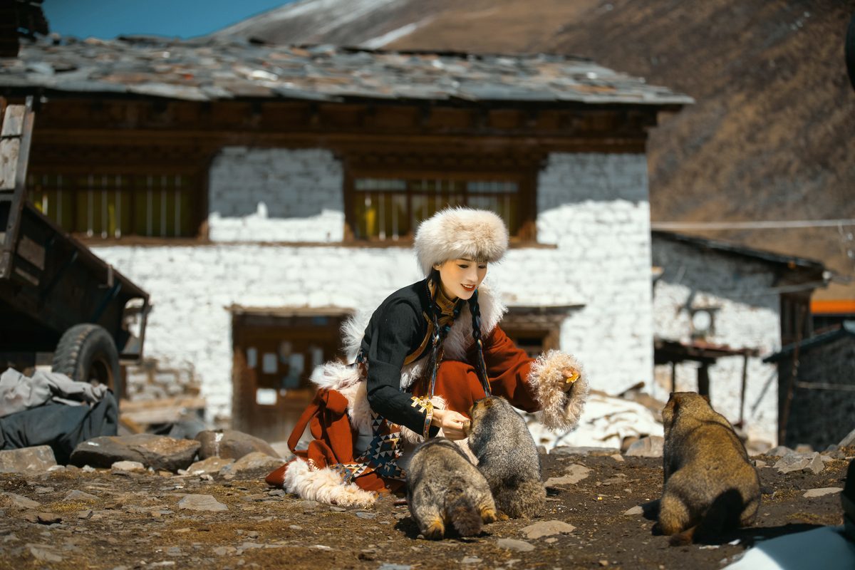 图片[13]-YiTuYu艺图语 Vol.4337 Wei Wei[41P]-六色网