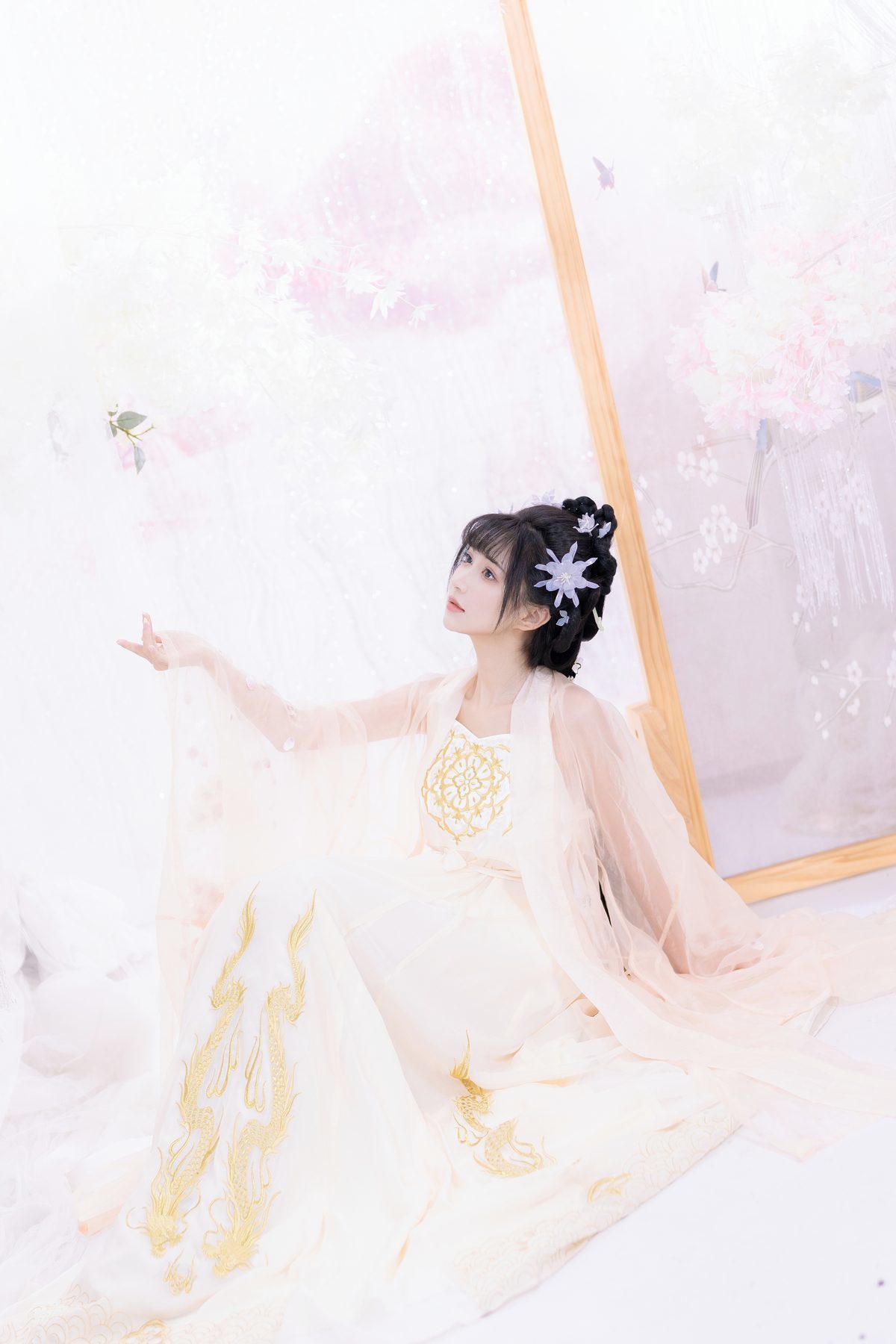 图片[10]-YiTuYu艺图语 Vol.5368 Qi Luo Sheng De Xiao Su Su[28P]-六色网